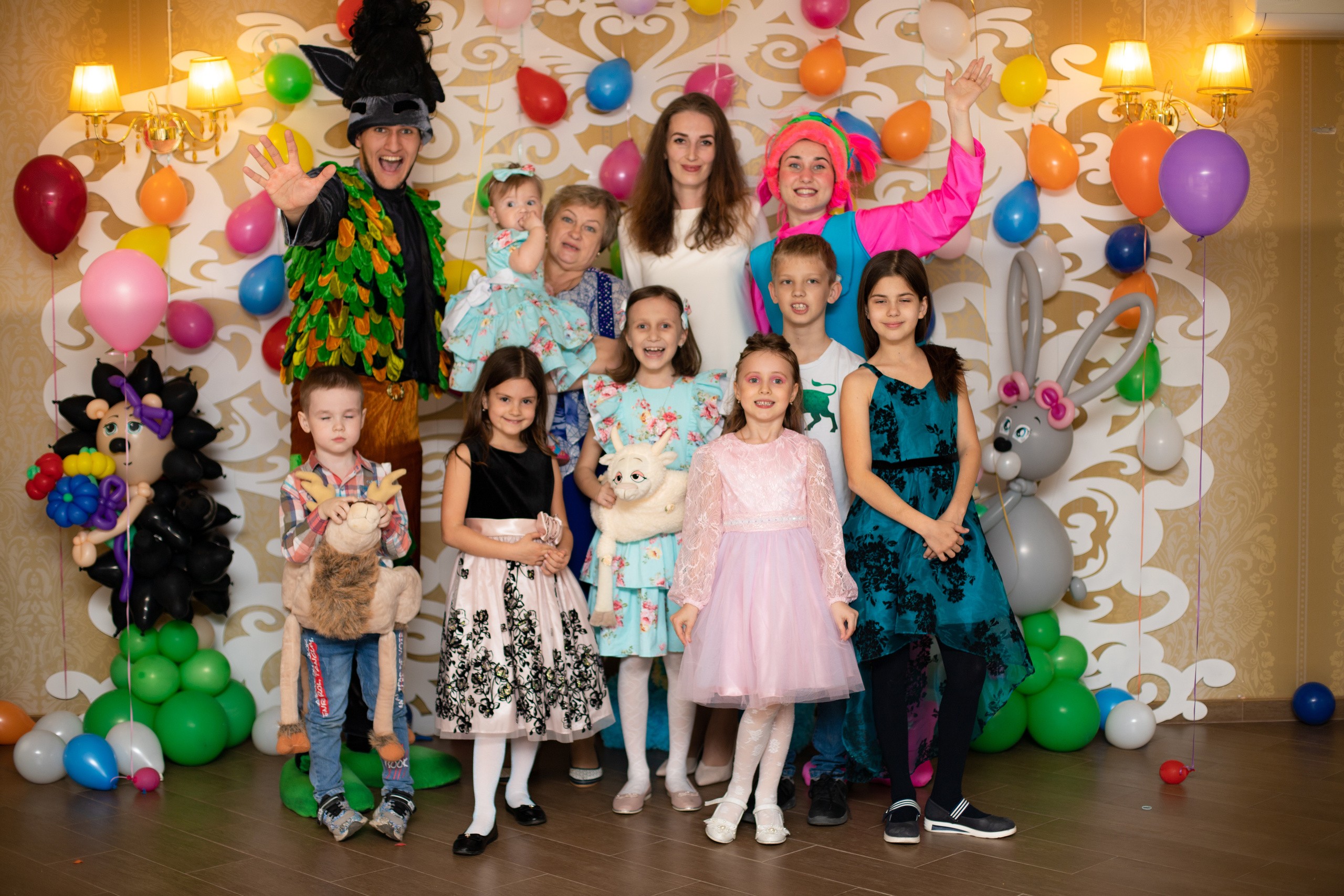 Годовасие Доминики в банкетном зале Пальмира. Семейный и детский фотограф в Краснодаре Ирина Лаврецкая