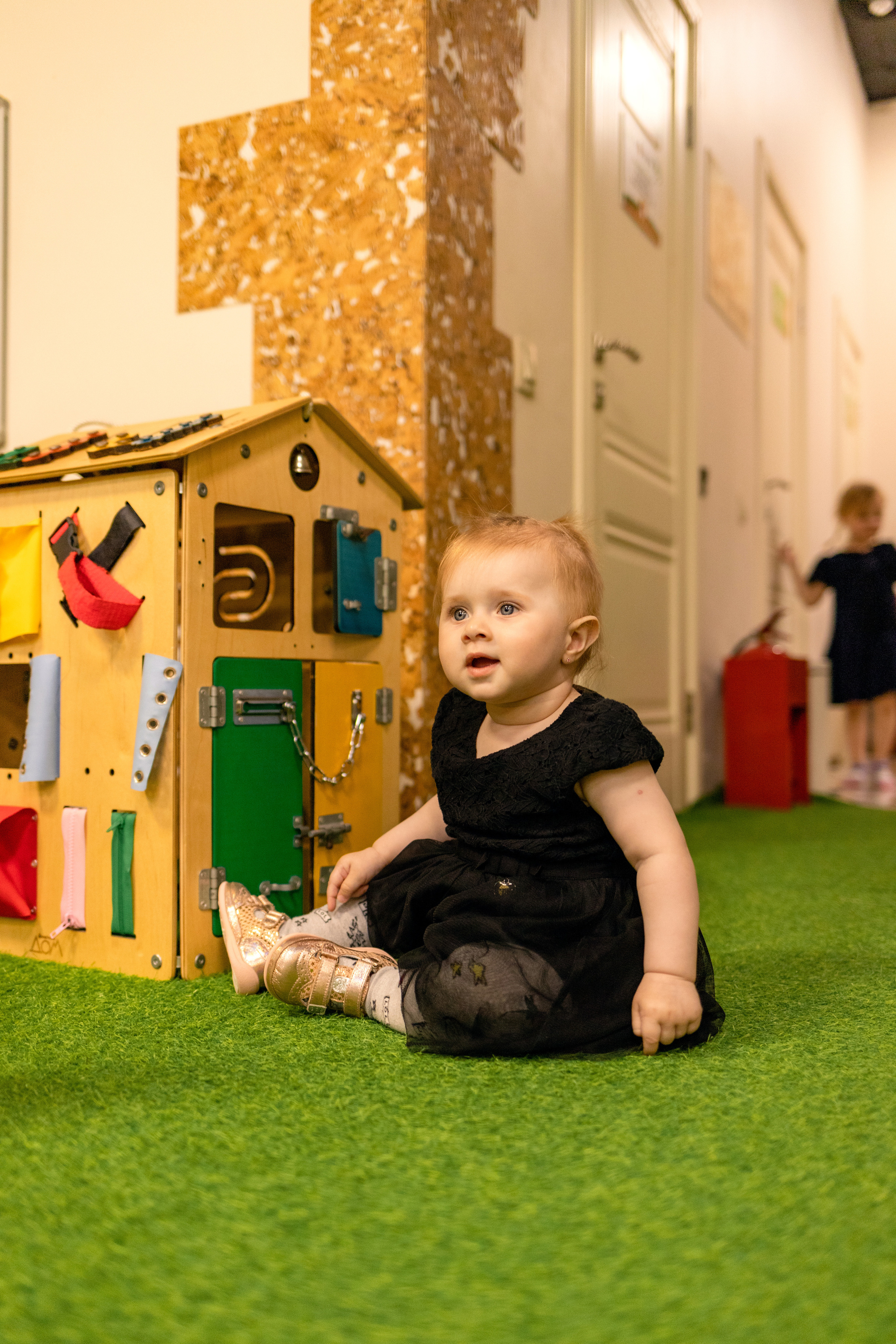 Детский день рождения в стиле Wendsday на площадке Playbery. Семейный и детский фотограф в Краснодаре Ирина Лаврецкая