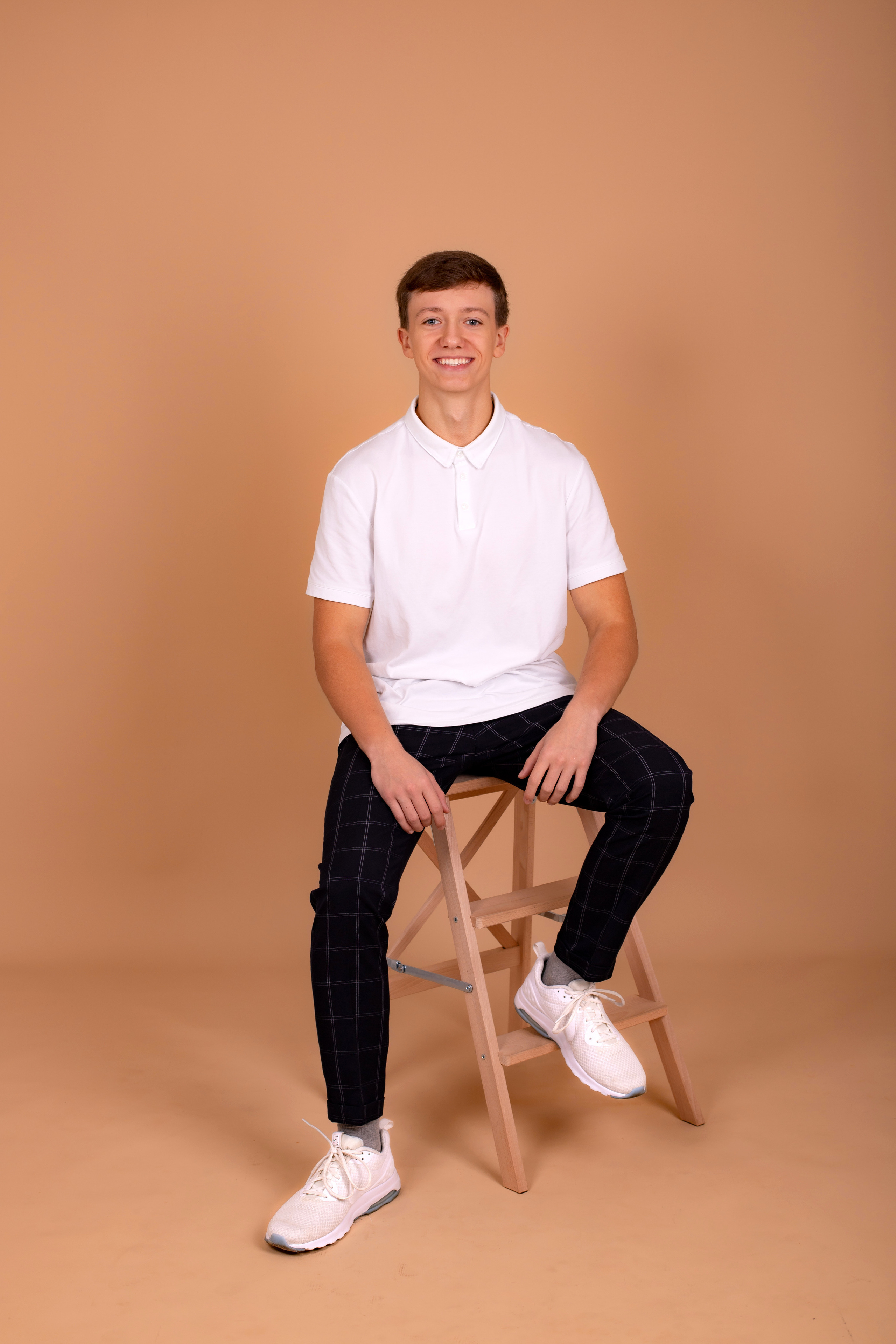 В студии Мини 11 класс. Семейный и детский фотограф в Краснодаре Ирина Лаврецкая