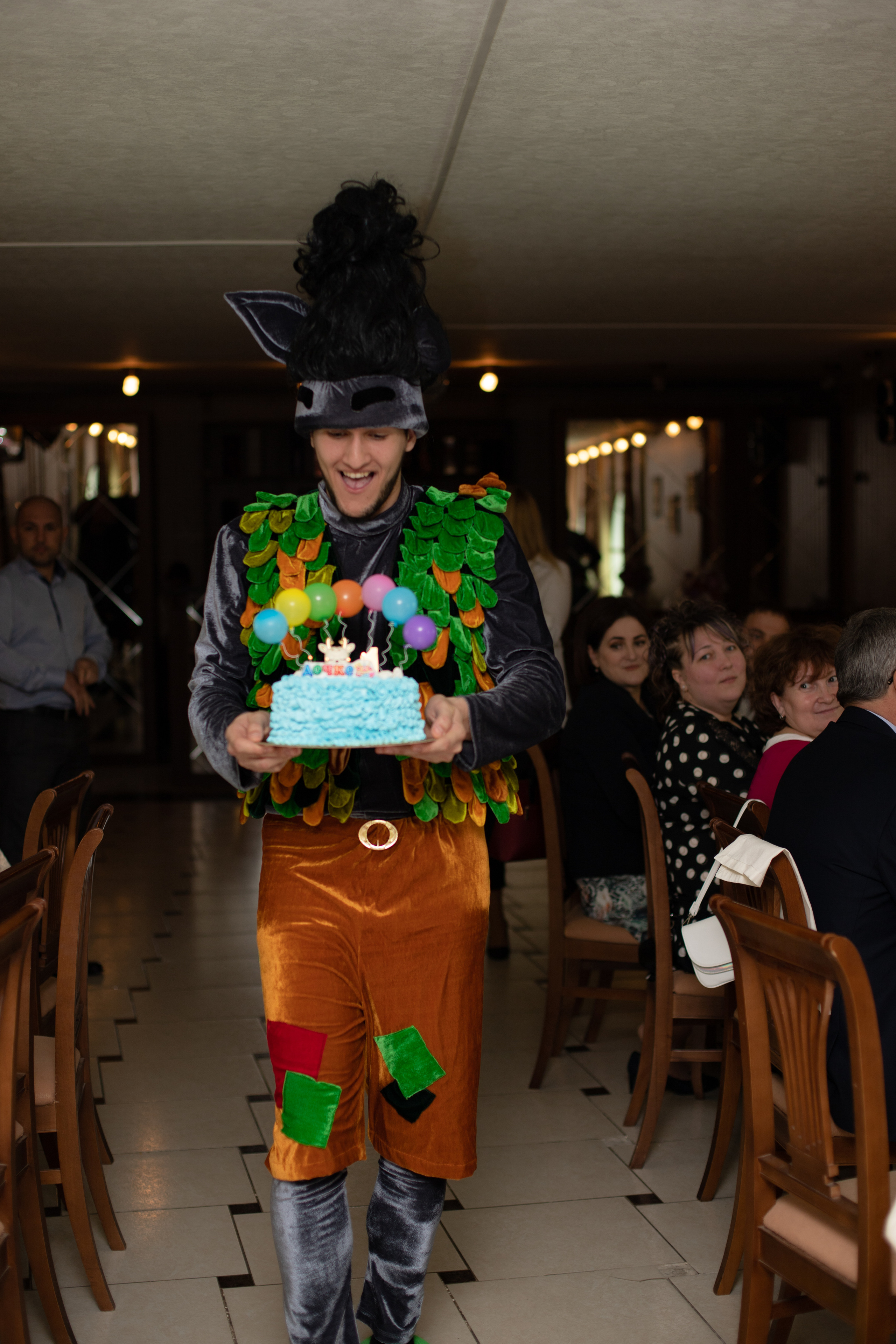 Годовасие Доминики в банкетном зале Пальмира. Семейный и детский фотограф в Краснодаре Ирина Лаврецкая