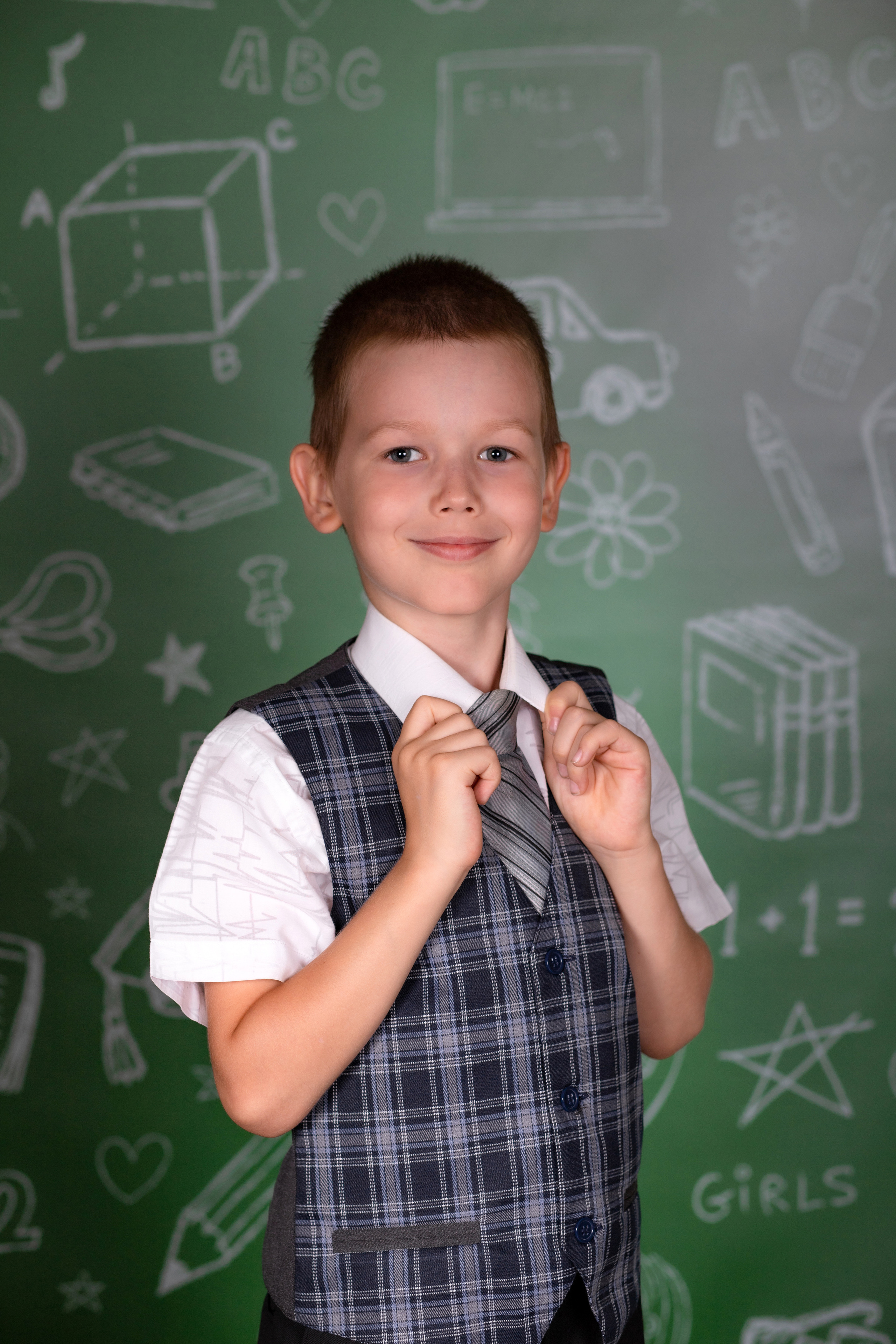 В студии Мини 1 класс. Семейный и детский фотограф в Краснодаре Ирина Лаврецкая