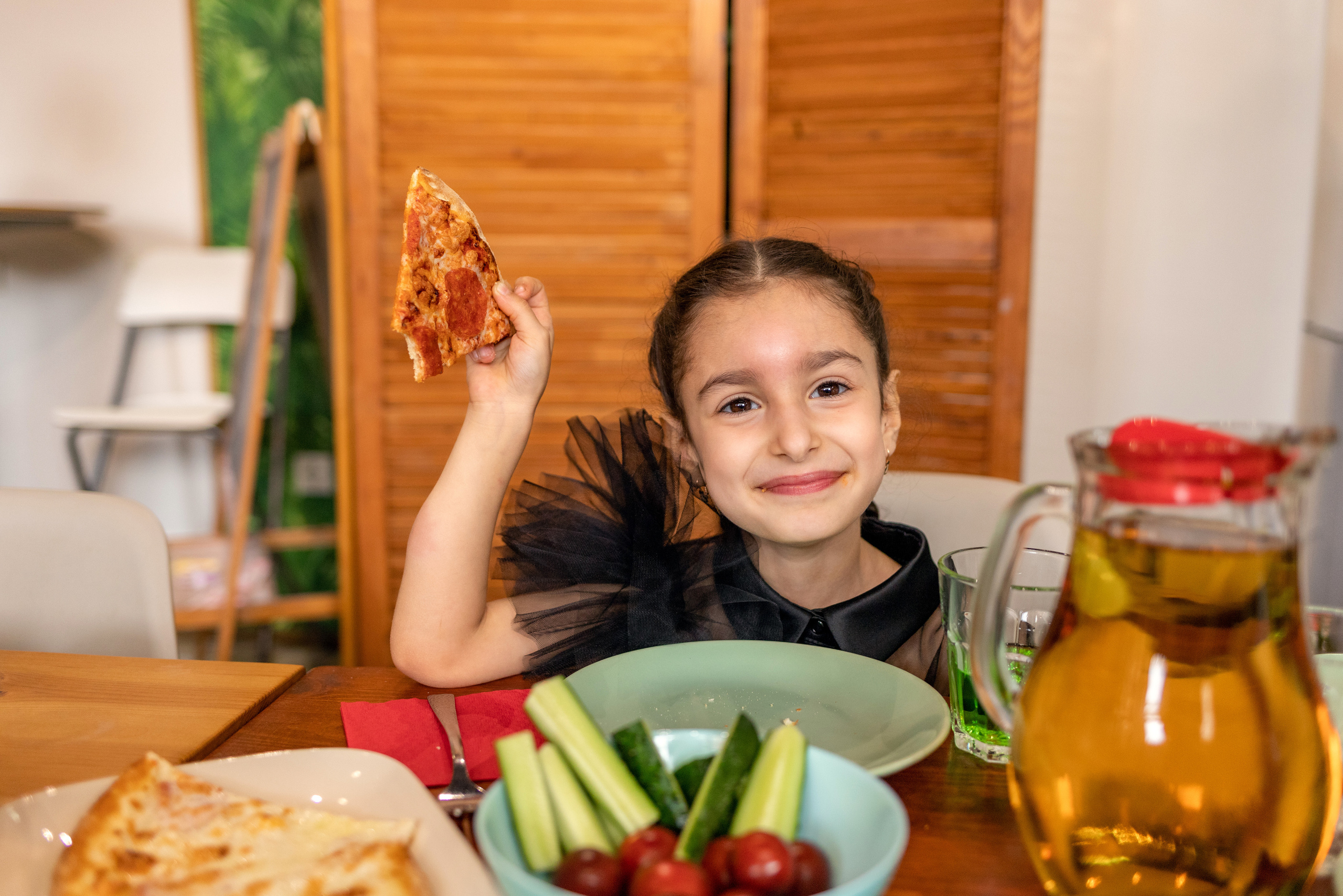 Детский день рождения в стиле Wendsday на площадке Playbery. Семейный и детский фотограф в Краснодаре Ирина Лаврецкая