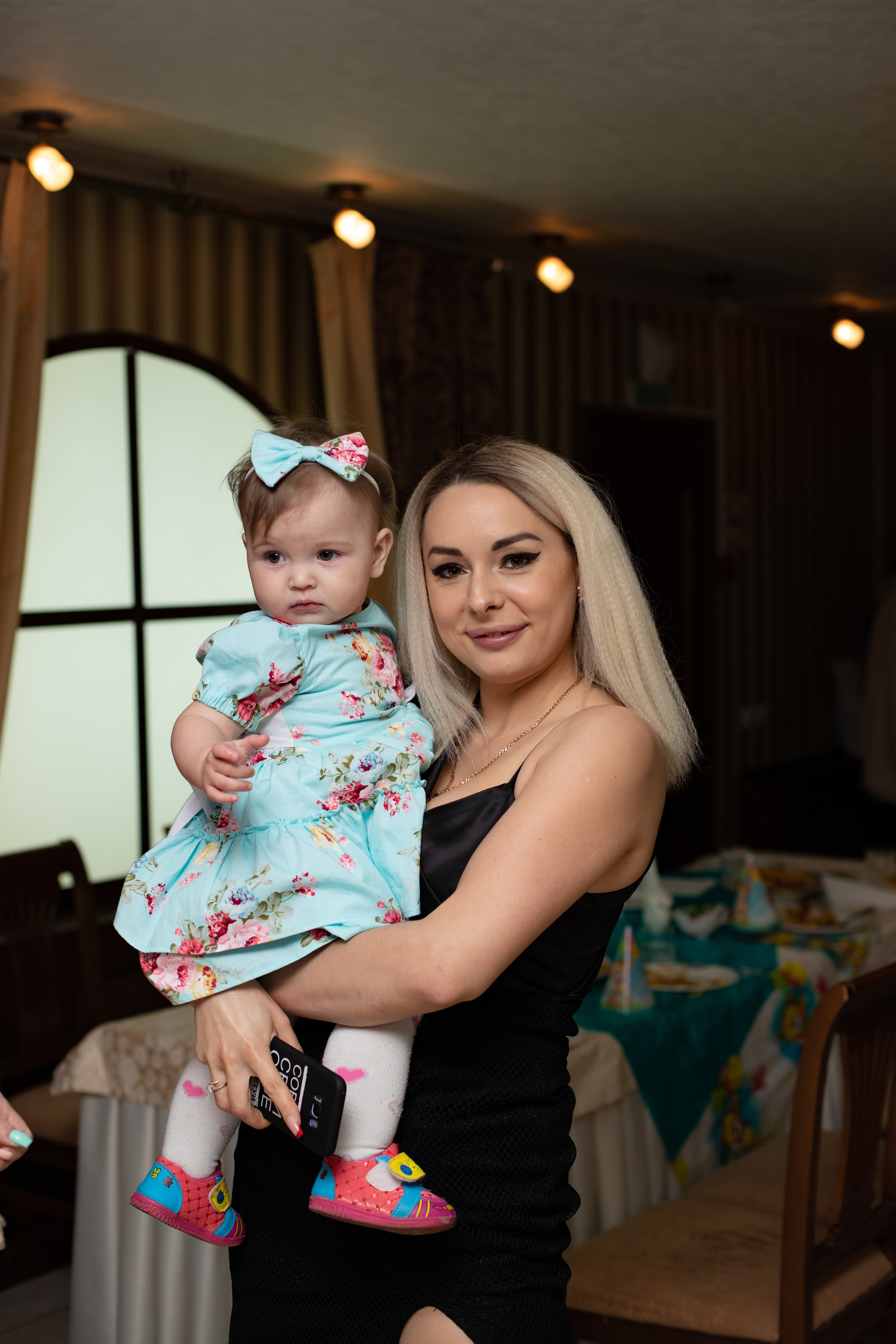 Годовасие Доминики в банкетном зале Пальмира. Семейный и детский фотограф в Краснодаре Ирина Лаврецкая