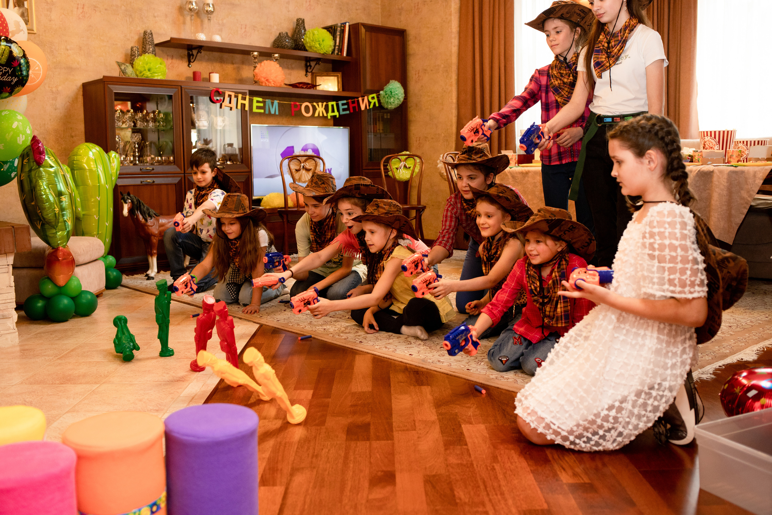 Детский день рождения. Домашний репортаж. Семейный и детский фотограф в Краснодаре Ирина Лаврецкая