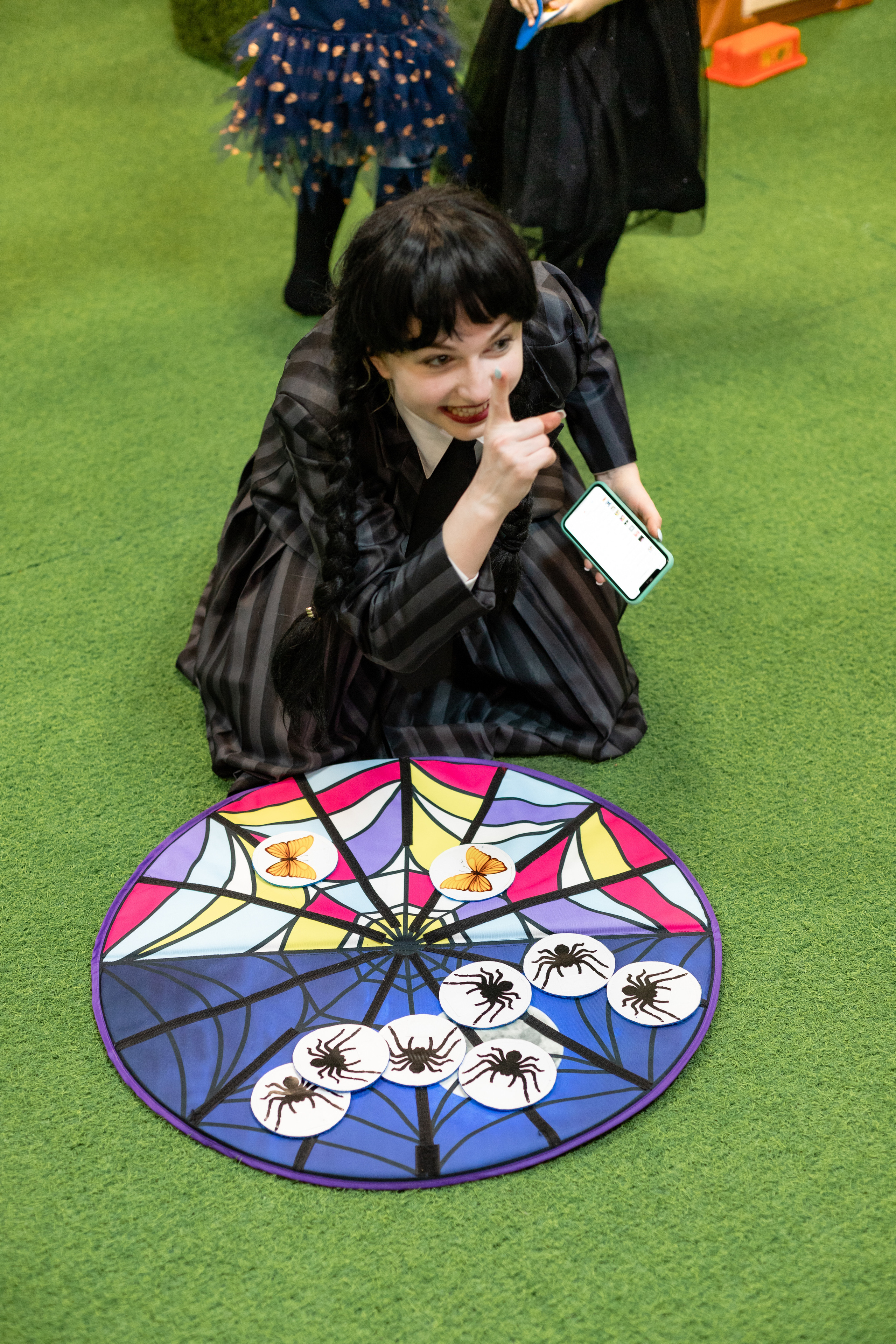 Детский день рождения в стиле Wendsday на площадке Playbery. Семейный и детский фотограф в Краснодаре Ирина Лаврецкая