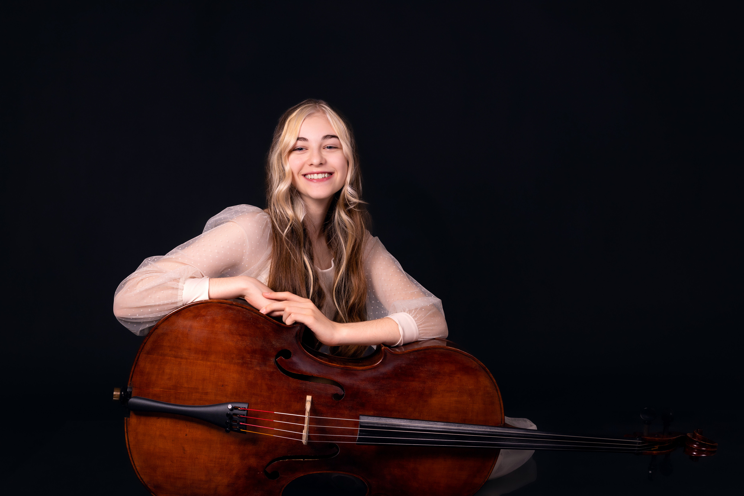 Музыкальное портфолио в студии Мини. Семейный и детский фотограф в Краснодаре Ирина Лаврецкая