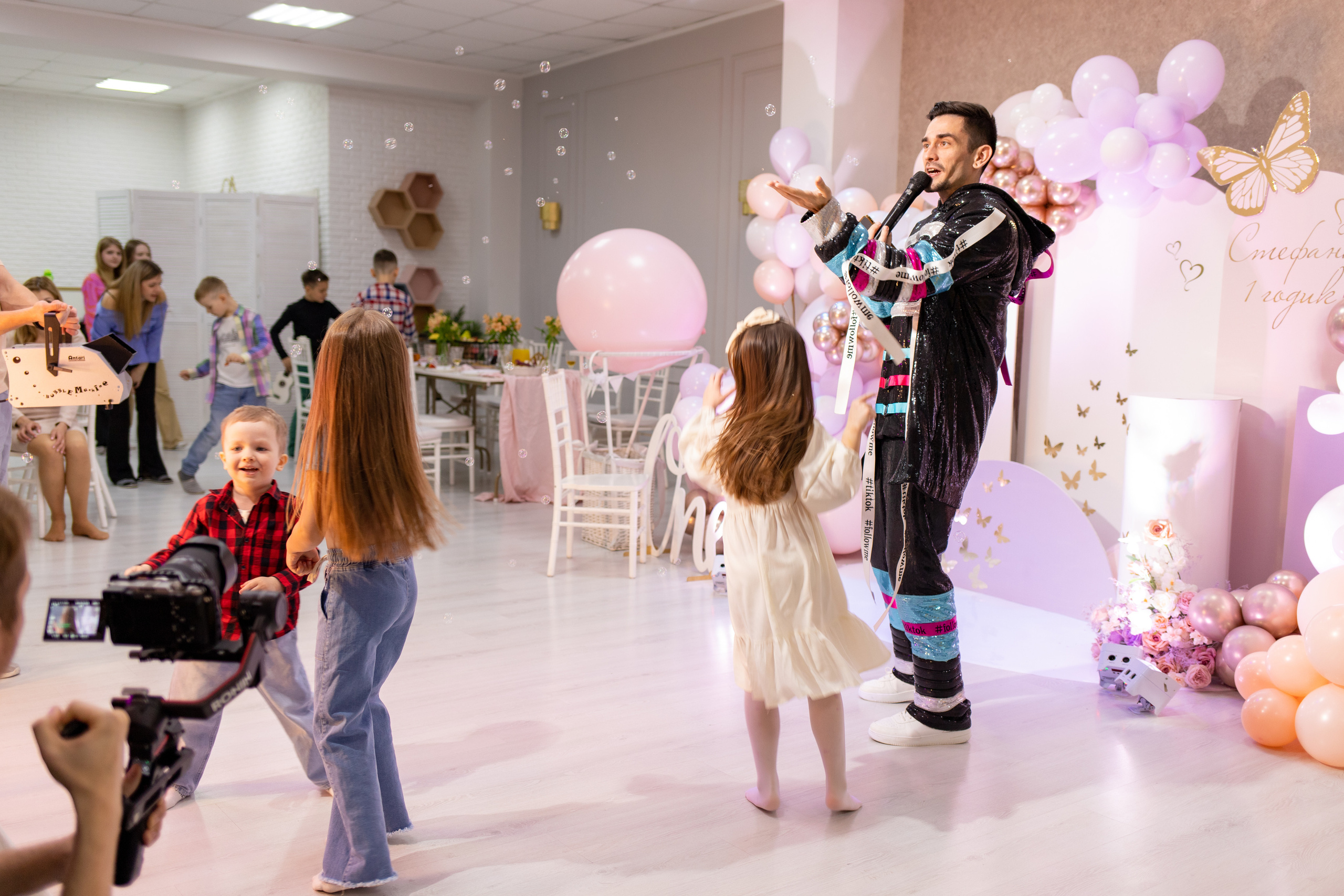 Годовасие Стефании в Домике в облаках. Семейный и детский фотограф в Краснодаре Ирина Лаврецкая