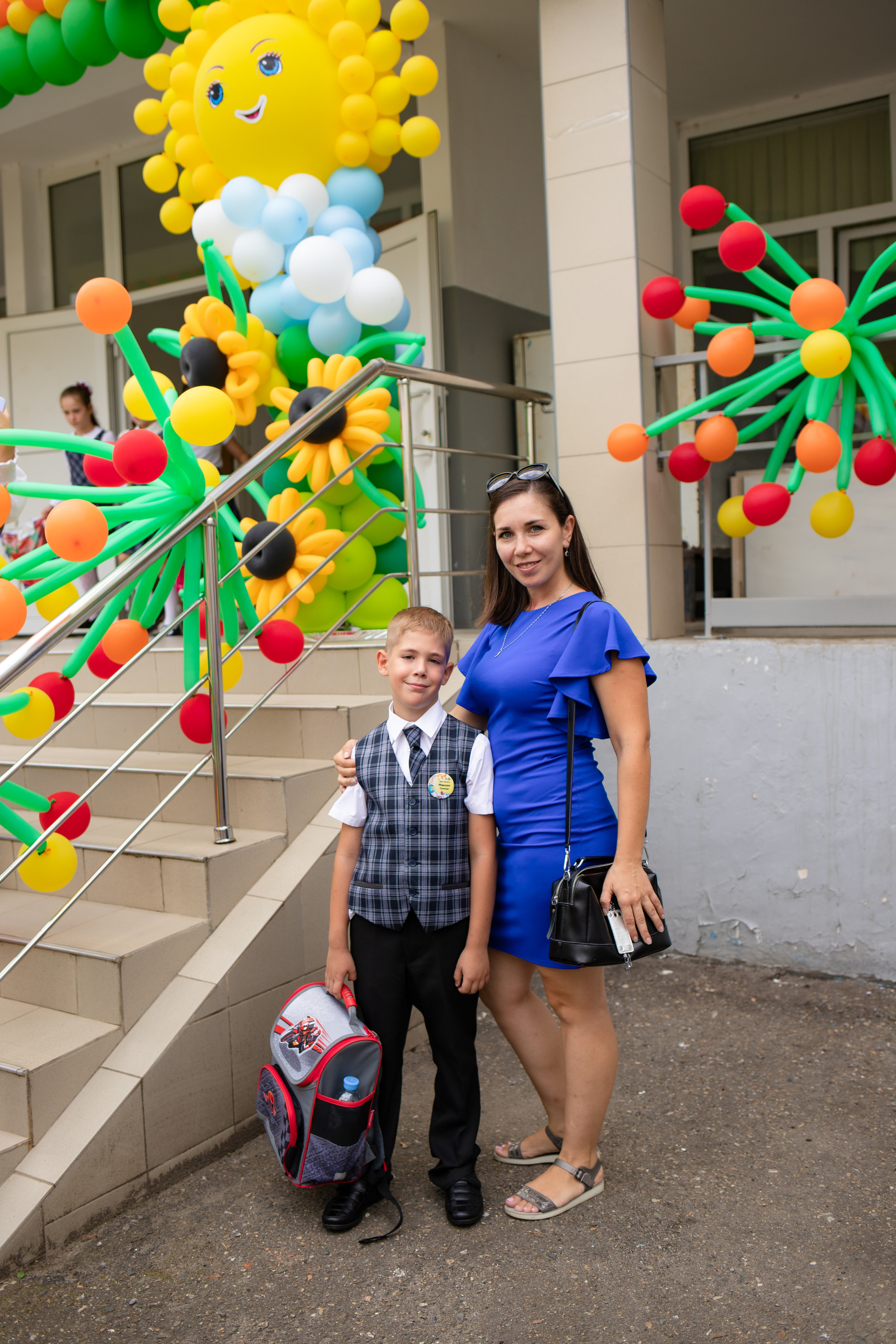 Линейка 1 класс. Семейный и детский фотограф в Краснодаре Ирина Лаврецкая