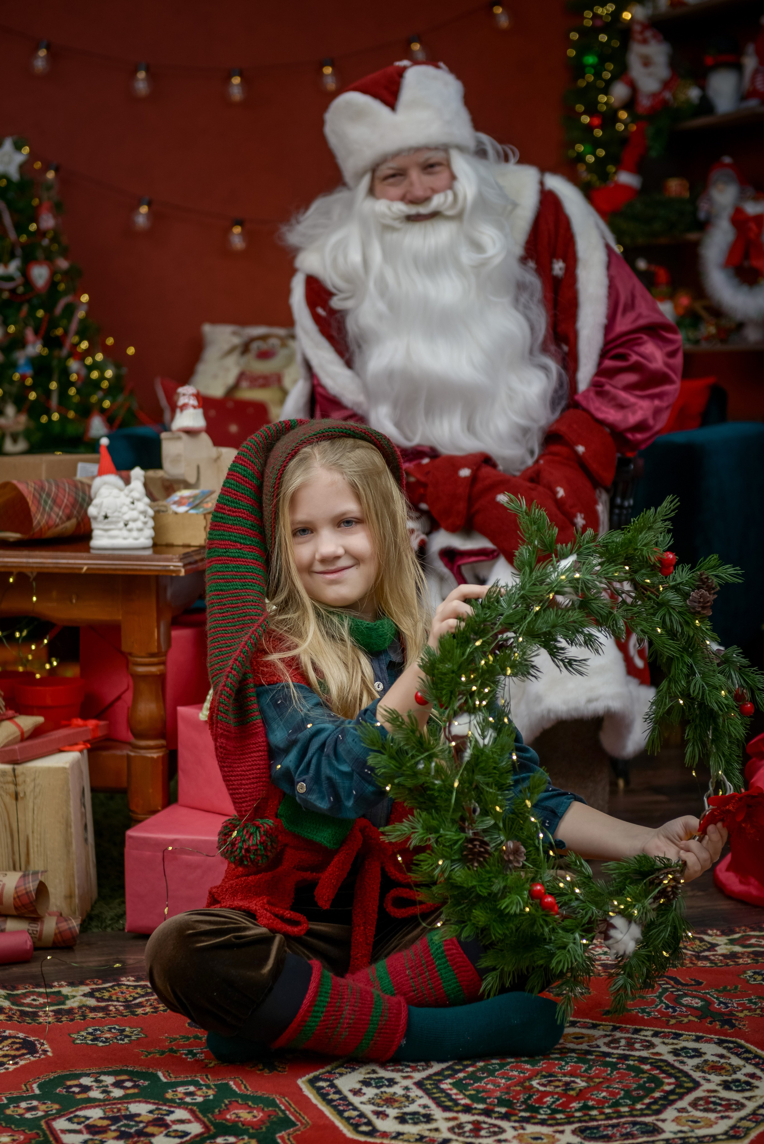 Встреча с Дедом Морозом (ежегодный). Татьяна Гойда портретный и семейный фотограф Ленск. Выпускные альбомы