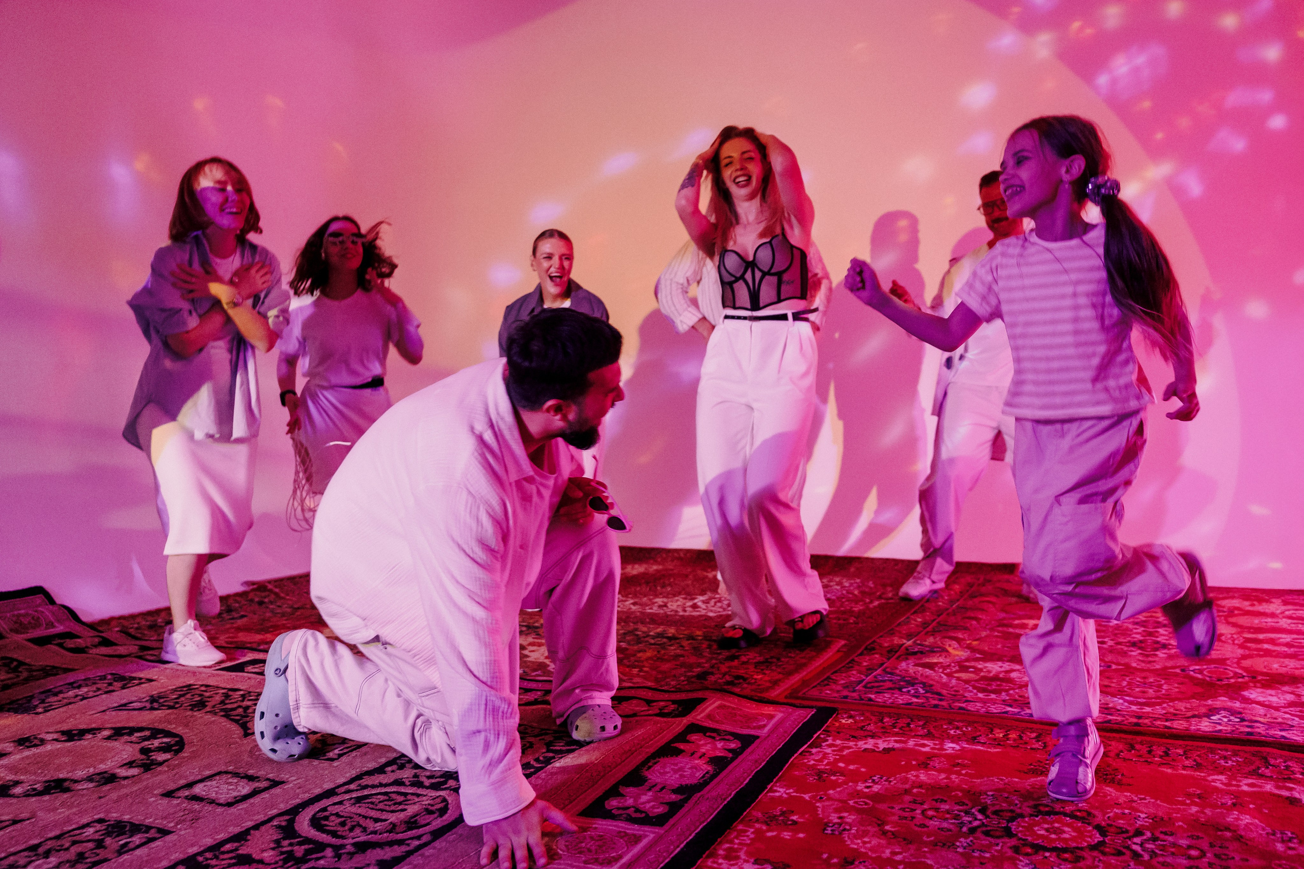 Выпускной курса «Журфак» 2025. Лёшка Варзегов — фотограф