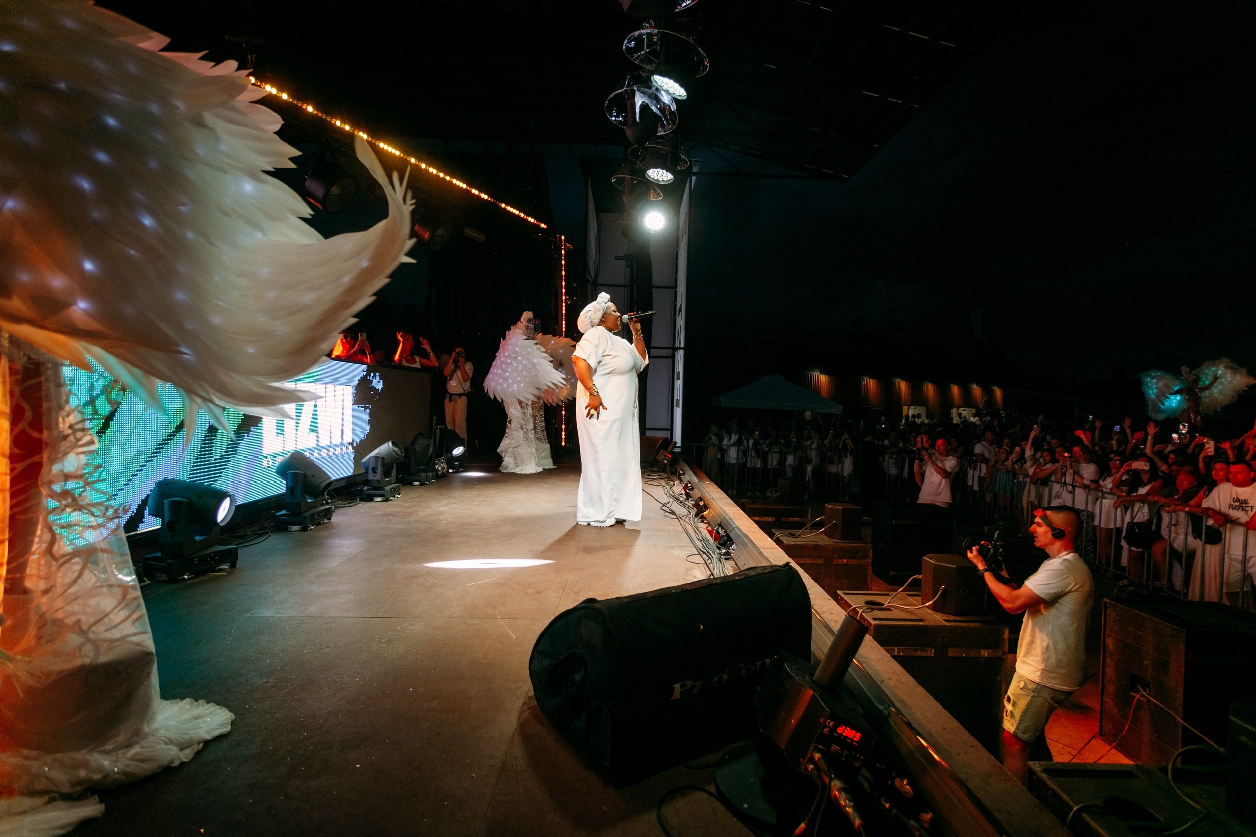 White Party @ Бархат парк. Репортажный фотограф Максим Полянский. Москва, Санкт-Петербург, Красноярск
