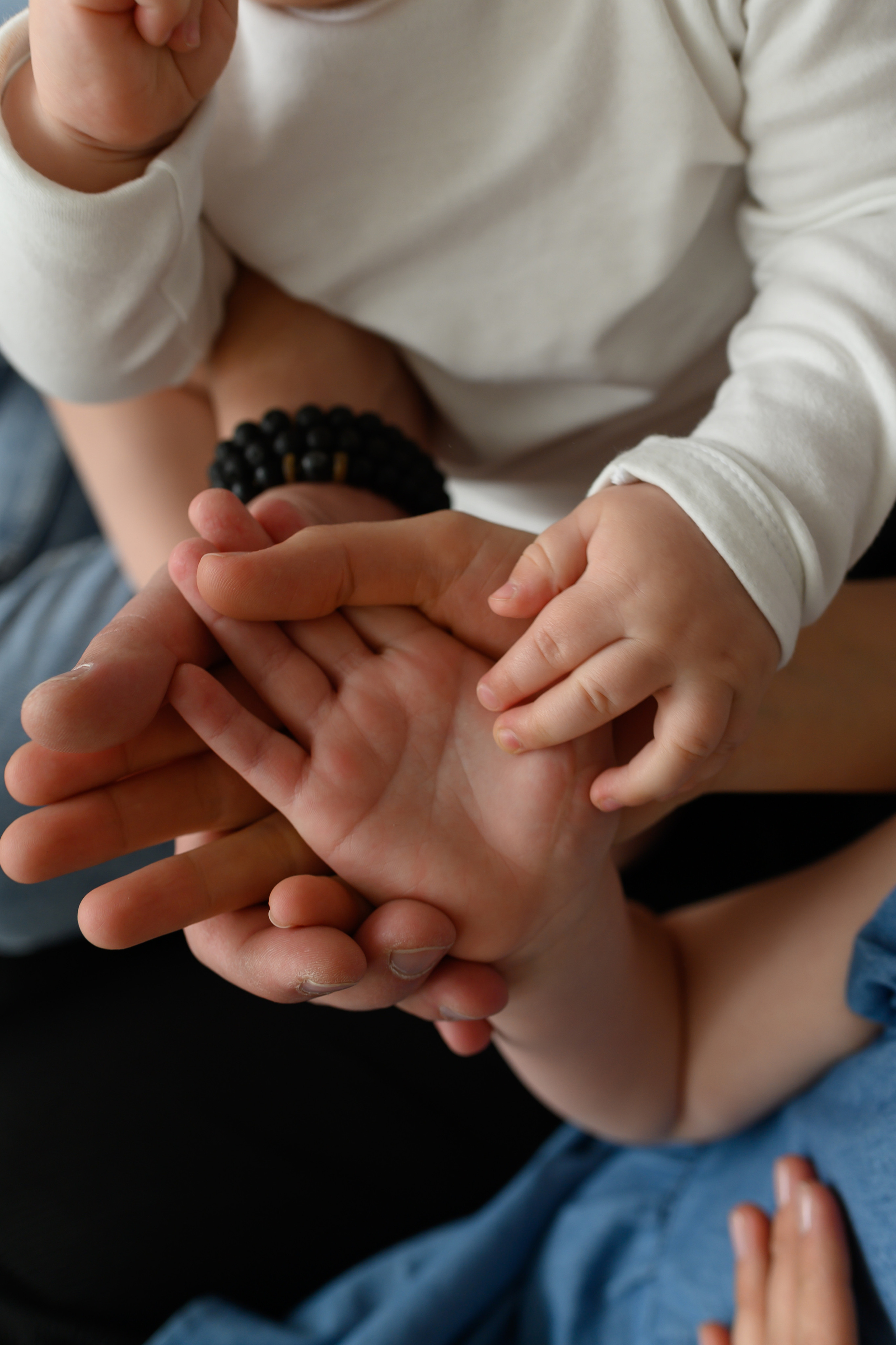 Лайфстайл.Минимализм.Студия.Подросшие малыши. Фотограф новорождённых Абакан Марина Дейнюк