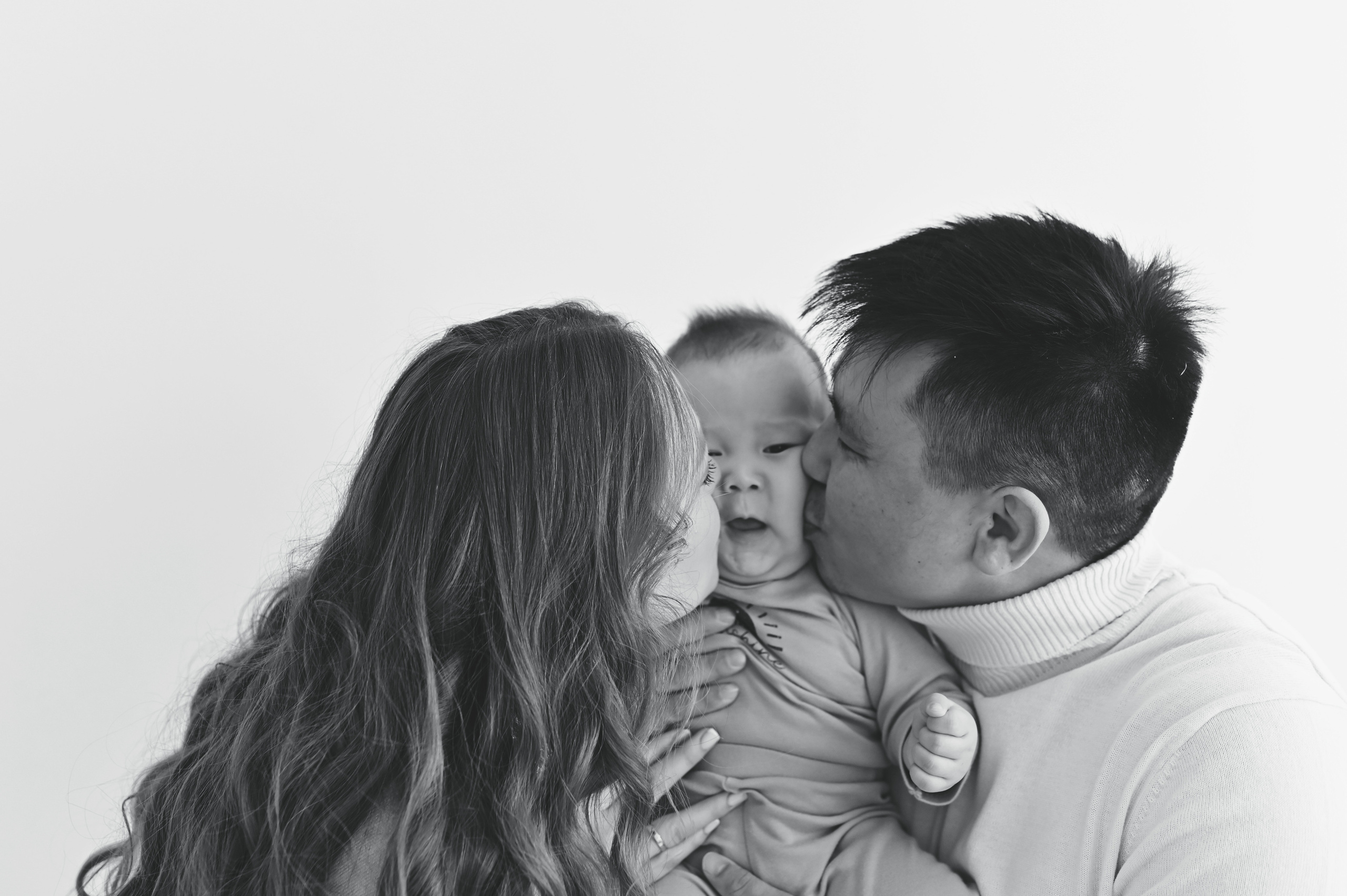 Косте 6 месяцев. Студийная съёмка. Фотограф новорождённых Абакан Марина Дейнюк