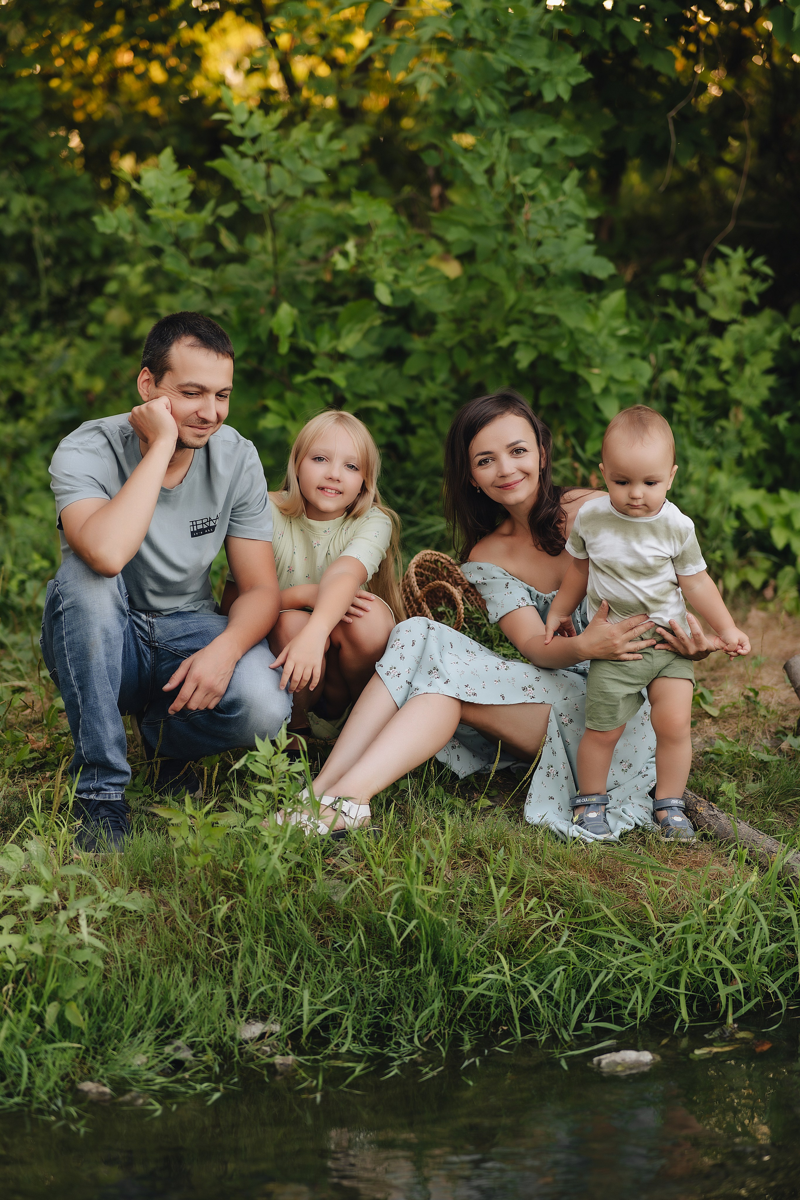 Семейная съемка на закате. Фотограф Карина Шмулёва. Воронеж и область