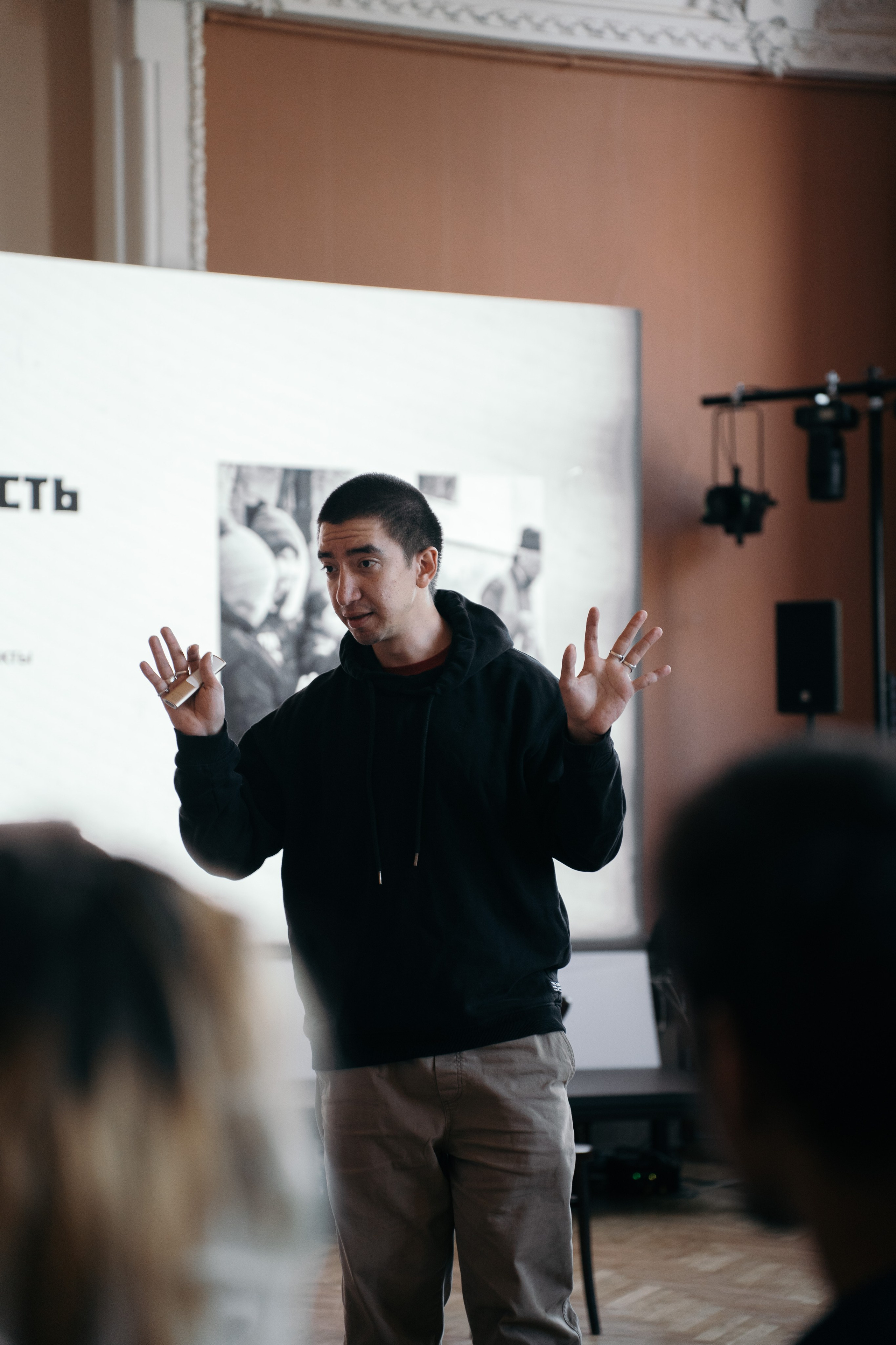 Лекция лаборатории ДОК. Репортажный фотограф в Казани Виктория Трунова