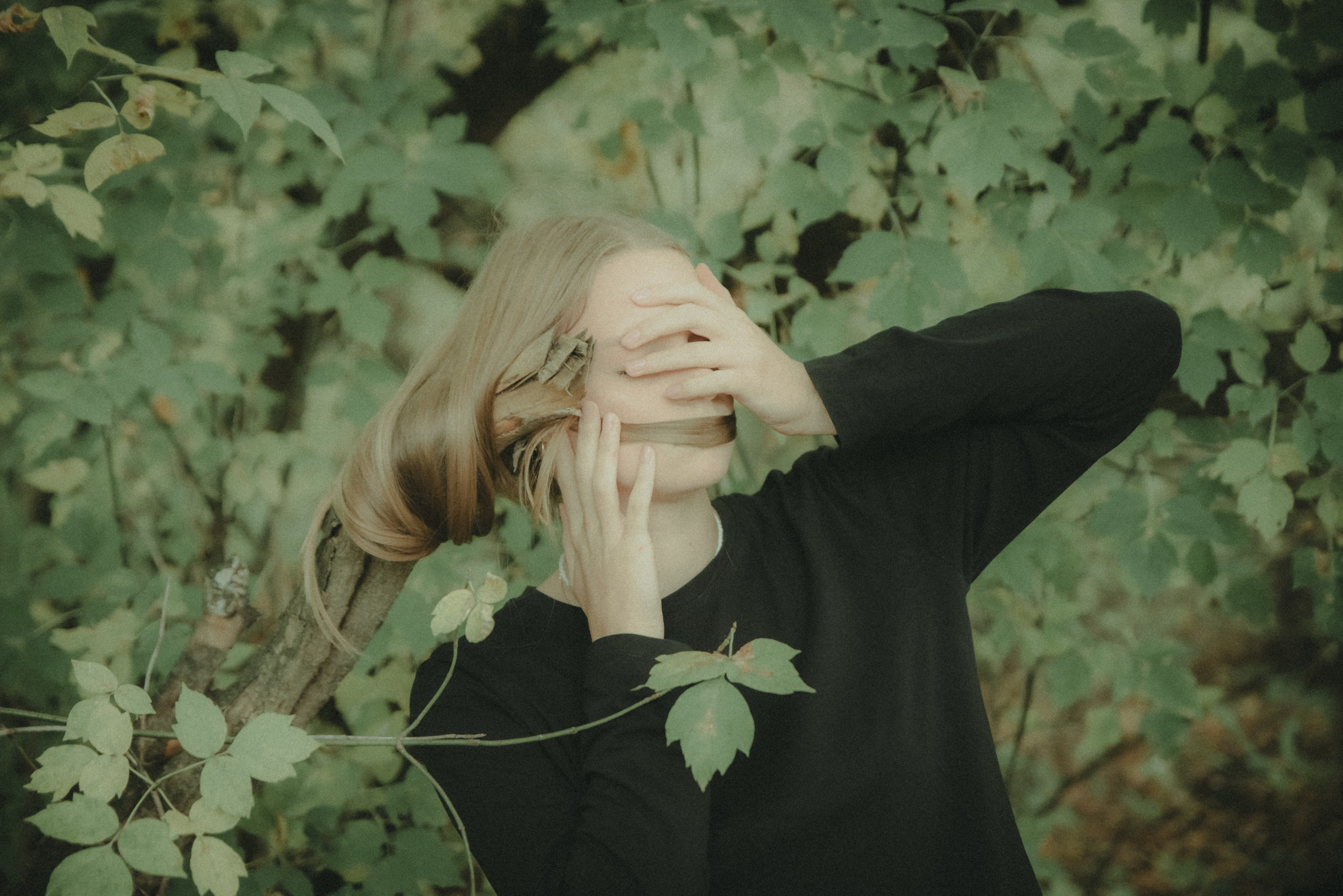 Слияние с природой. Женский фотограф Крещение Венчание Москва Брянск