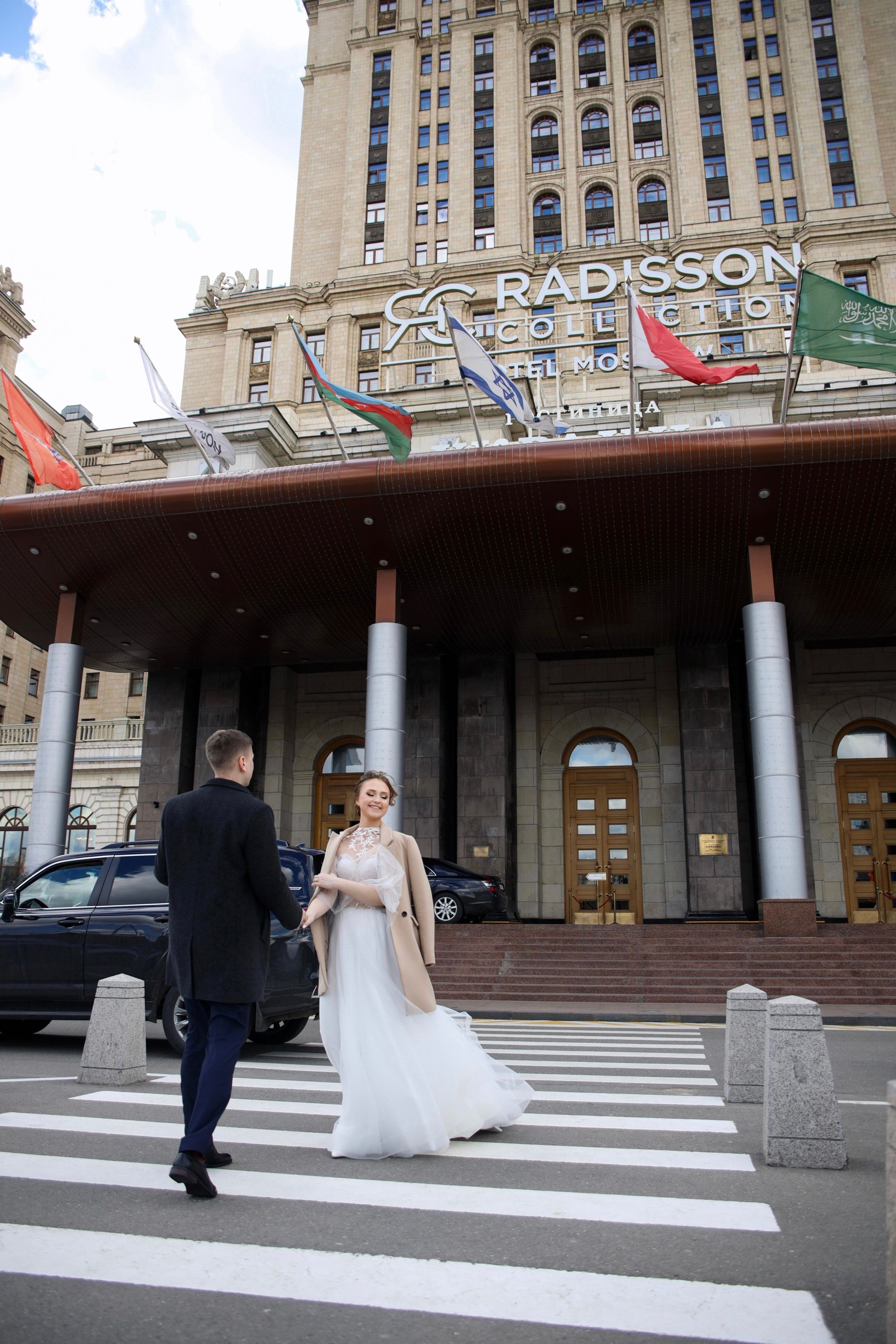 Алина и Илья Свадебная фотосессия гостиница Redisson. Главная