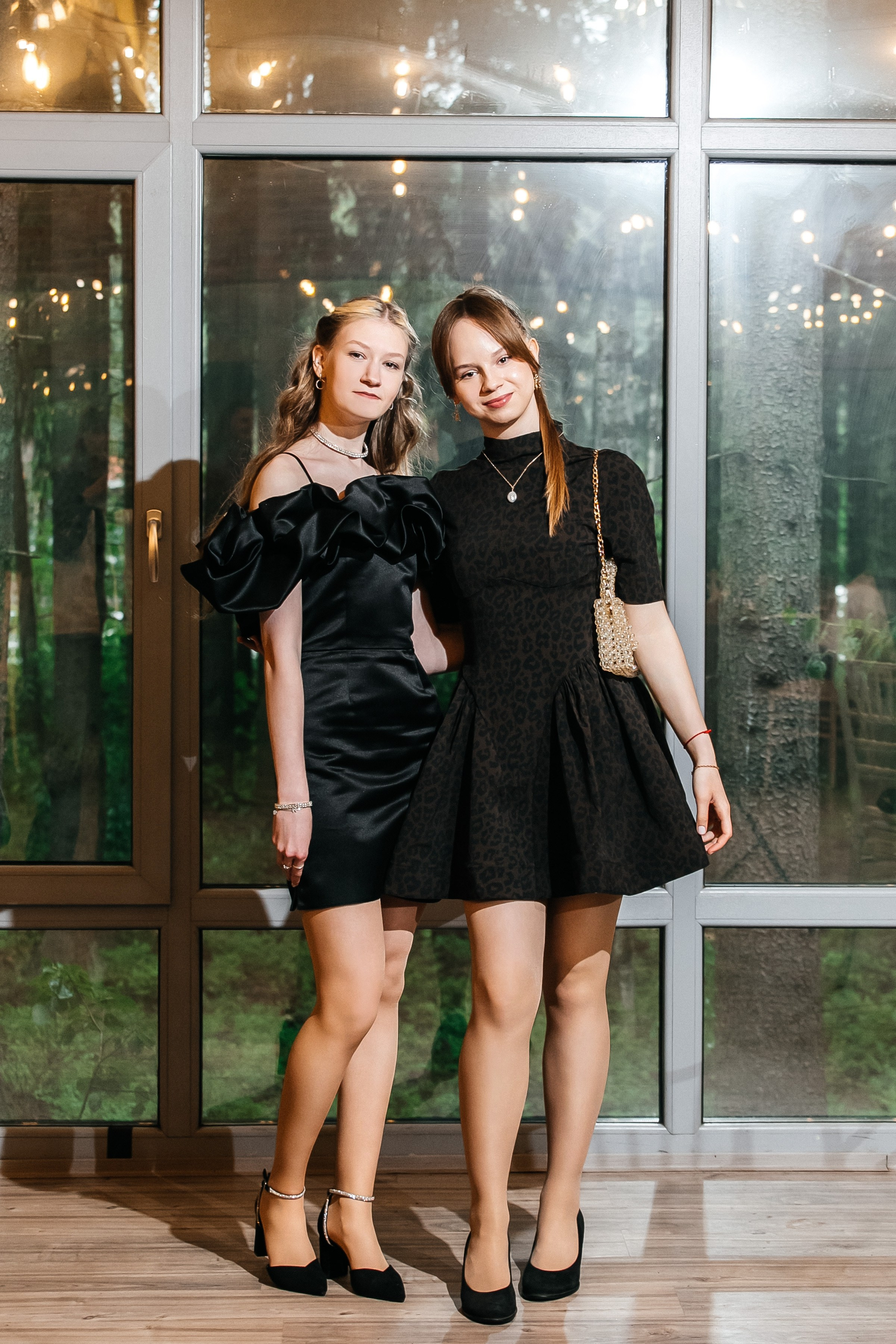 Выпускной 9 класс. Фотограф в Санкт-Петербурге Виктория Безверхая