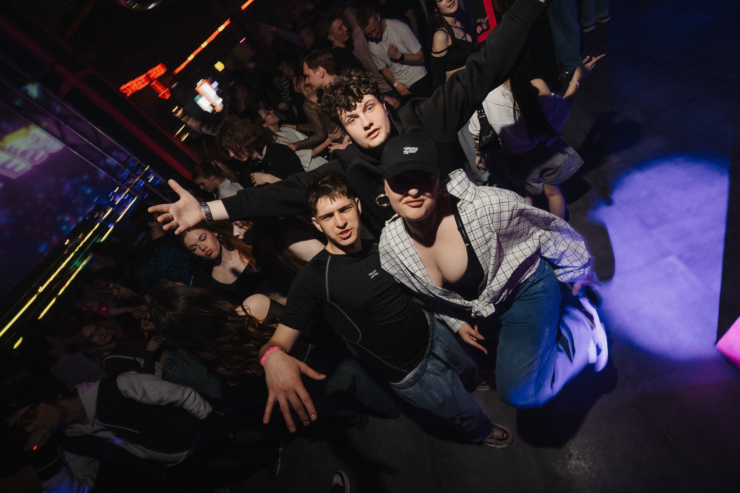 Bless 19-04-25. Свадебный фотограф Роман Медведев , Минск, Беларусь