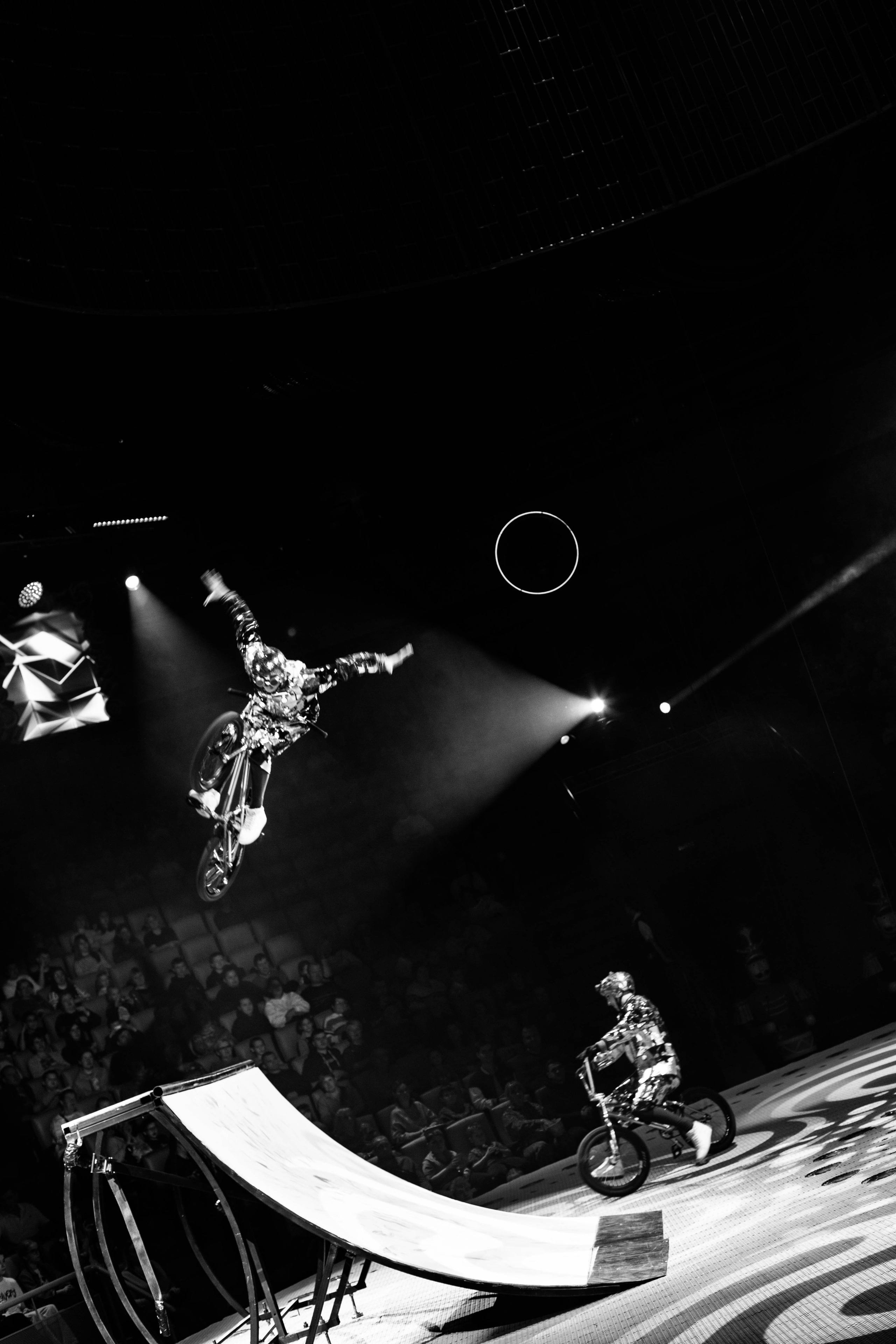 Нижегородский цирк. Шоу фонтанов. Фотограф в Нижнем Новгороде