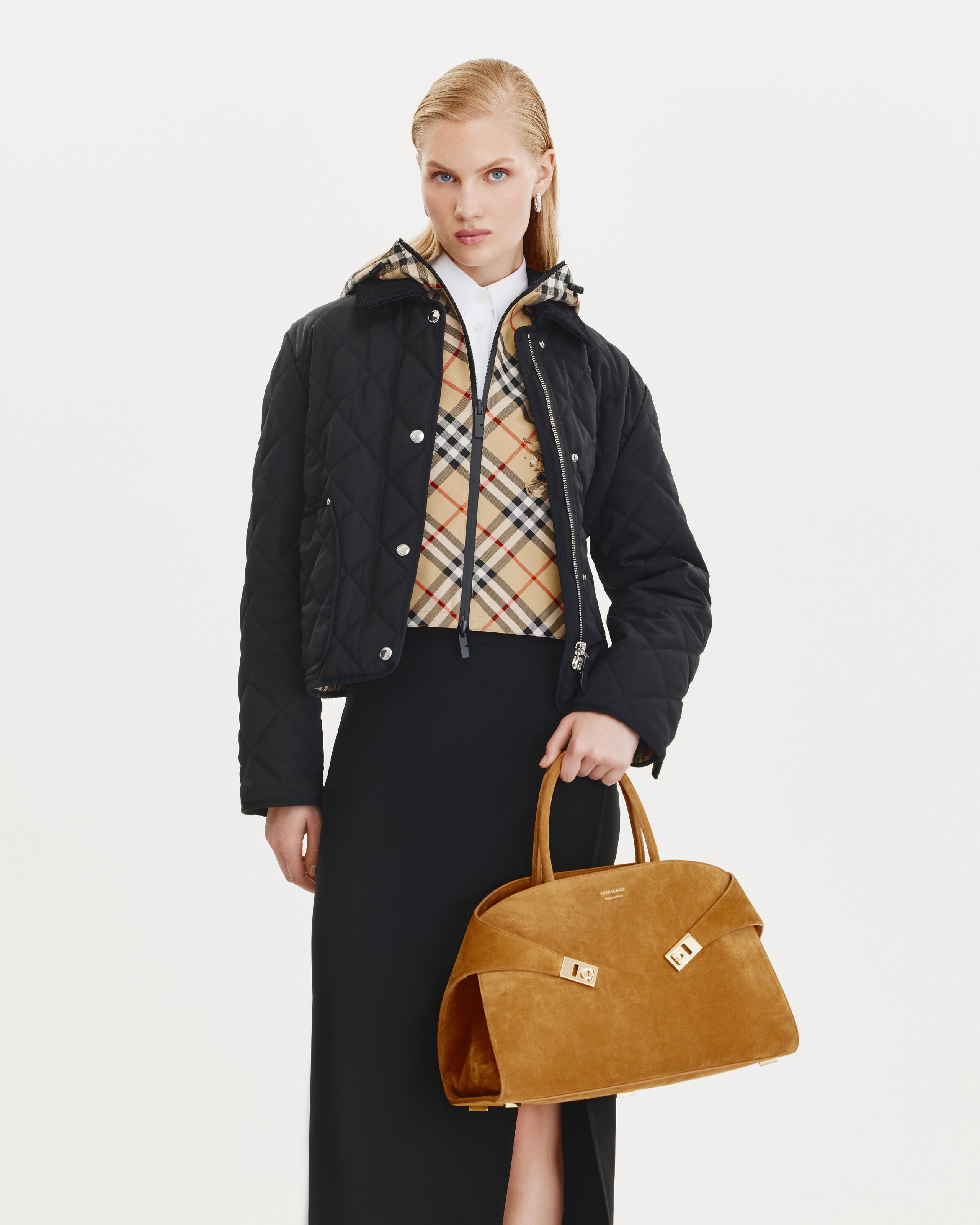 Женский каталог. Ретушер для брендов одежды в Москве Струцкая Кристина