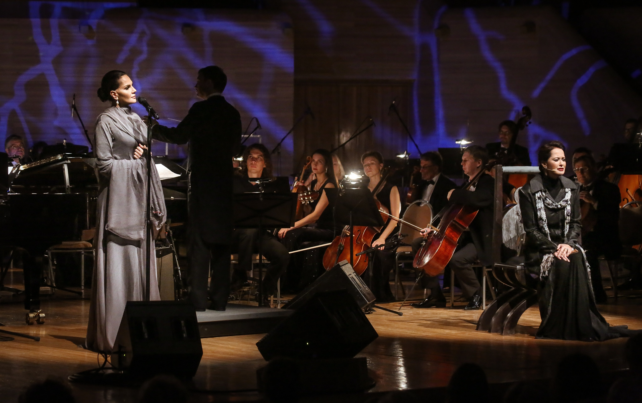 «Я искала тебя»: посвящение Цветаевой. Дарья Письменюк / Darya Leitstern — фотограф, музыкант, журналист, путешественник