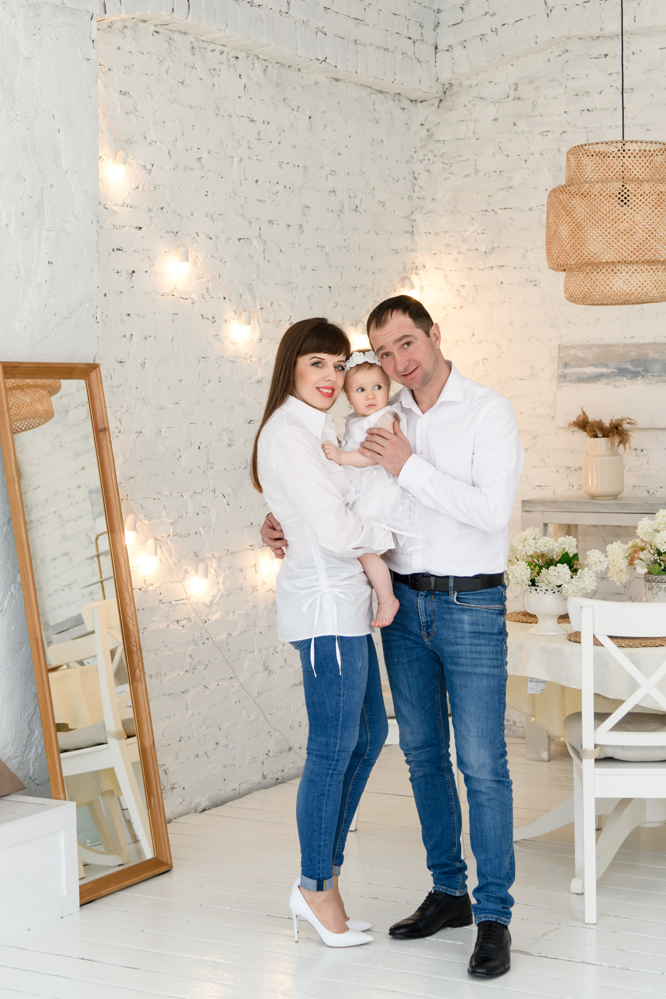 Семейные фотосессии в студии и дома. Свадебный и семейный фотограф в Санкт-Петербурге Олеся Еремеева