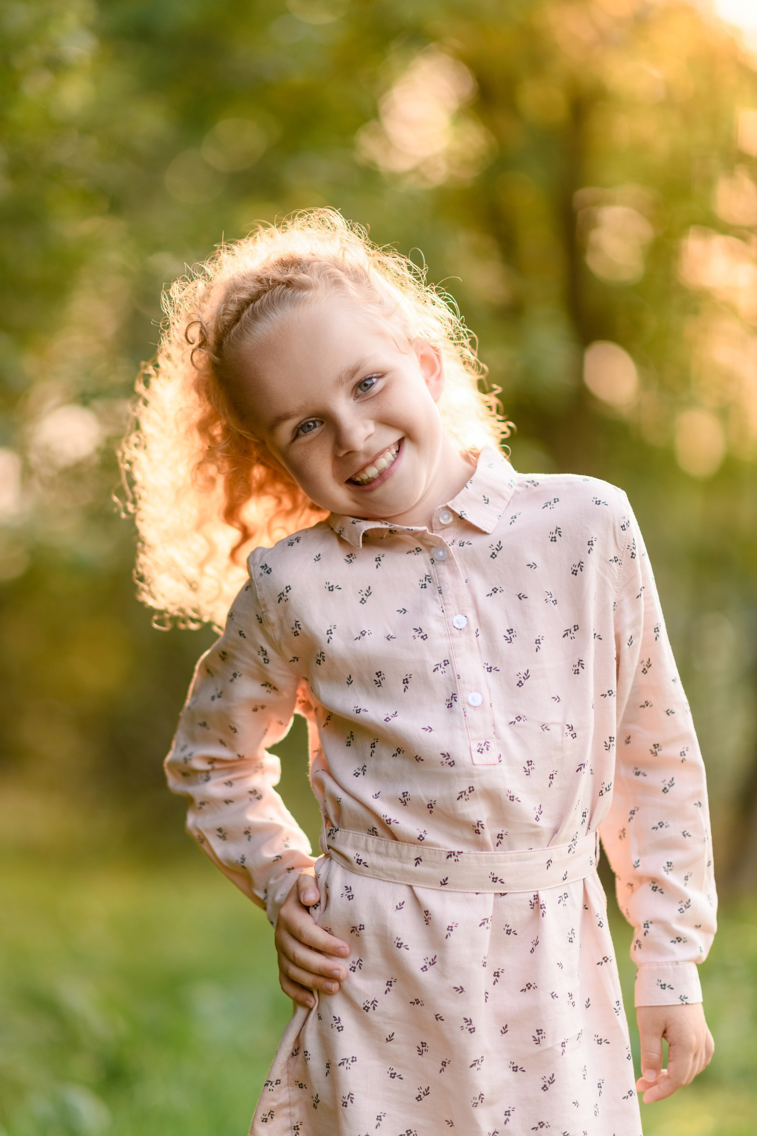 Фотосессия на природе для Кати и Сонечки. Свадебный и семейный фотограф в Санкт-Петербурге Олеся Еремеева