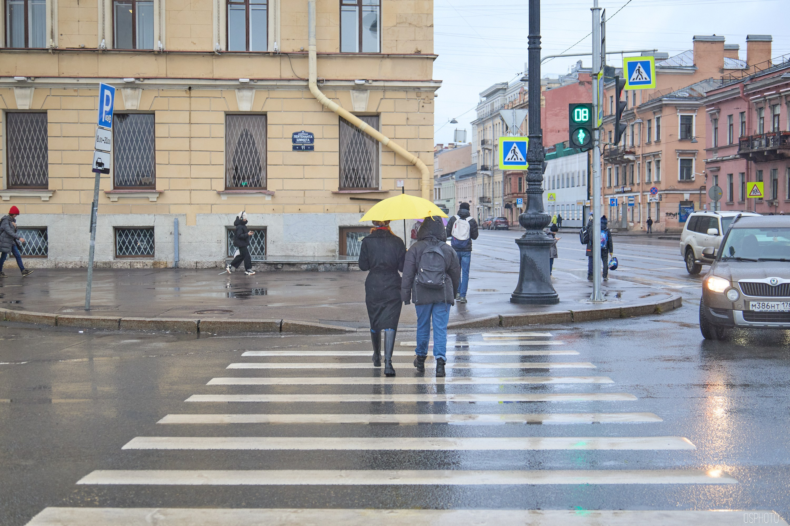 Васильевский остров. Фотографъ Сергѣевъ. Поймать мгновеніе