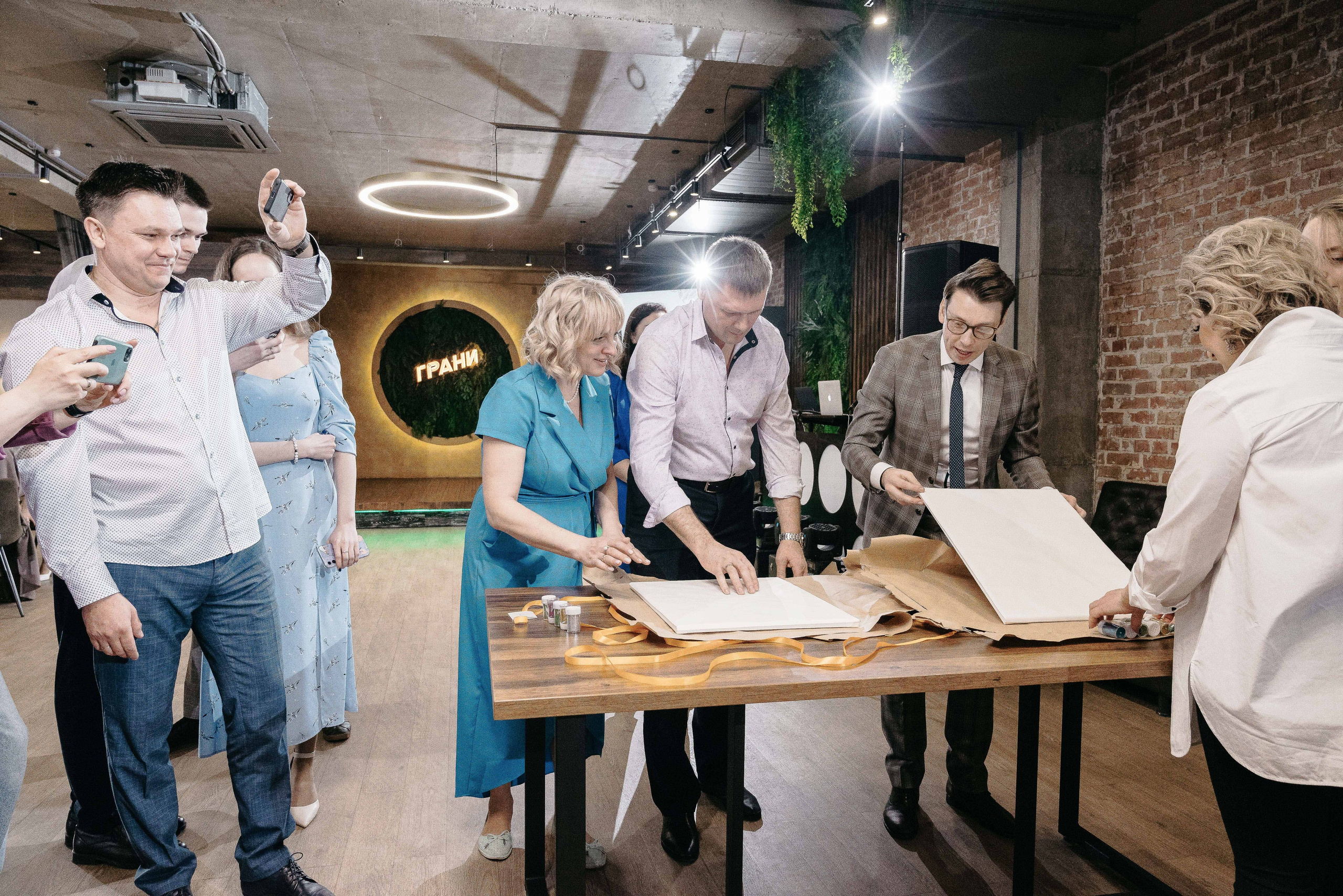 Артем и Галя. Тамара Власова