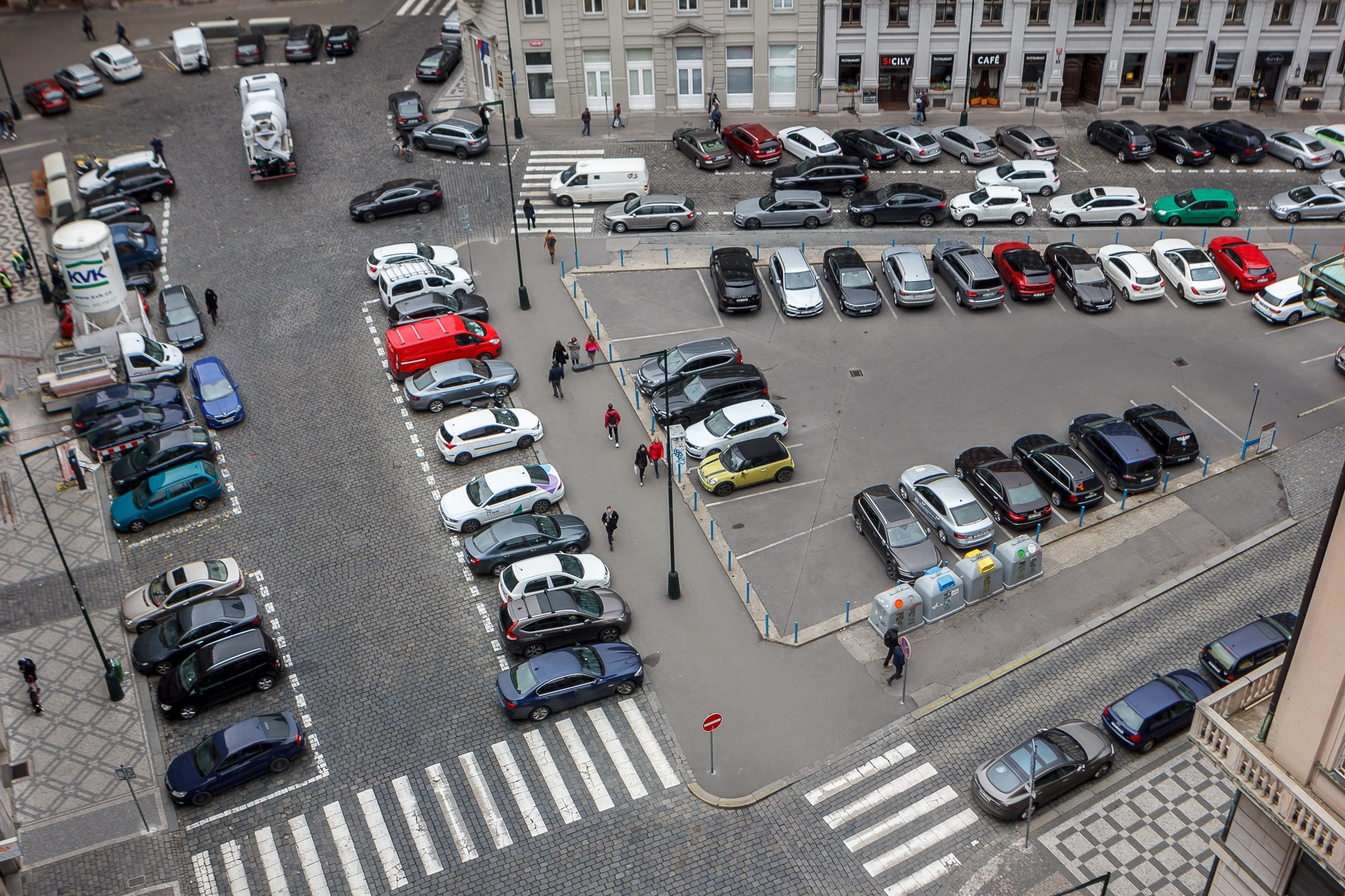 Стрит / Архитектура / Путешествия. Портретный, интерьерный и фуд фотограф в Перми Иван Вострецов