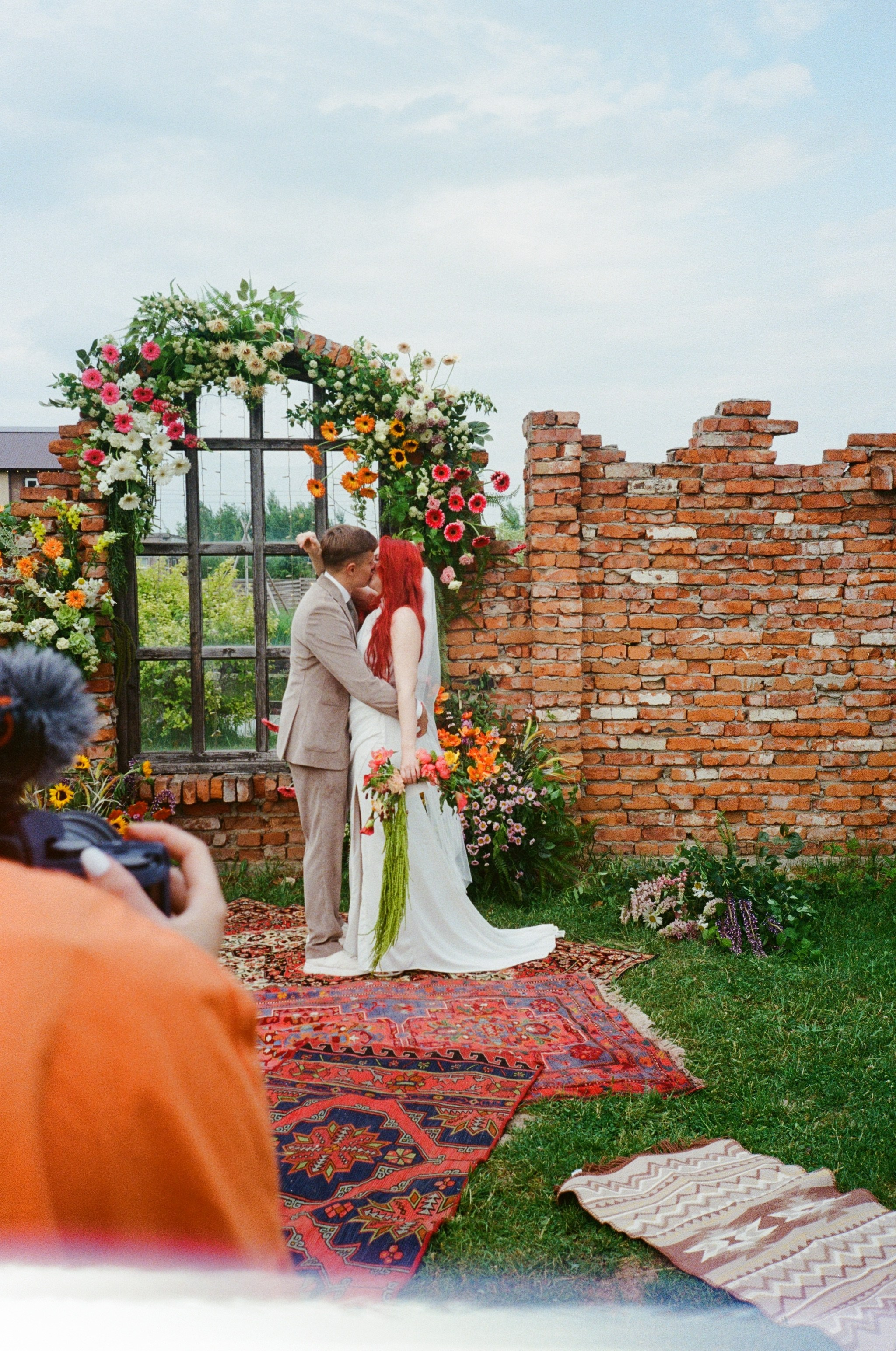 Пленка Роман и Анастасия. Свадебный и репортажный фотограф Элина Козырьянова