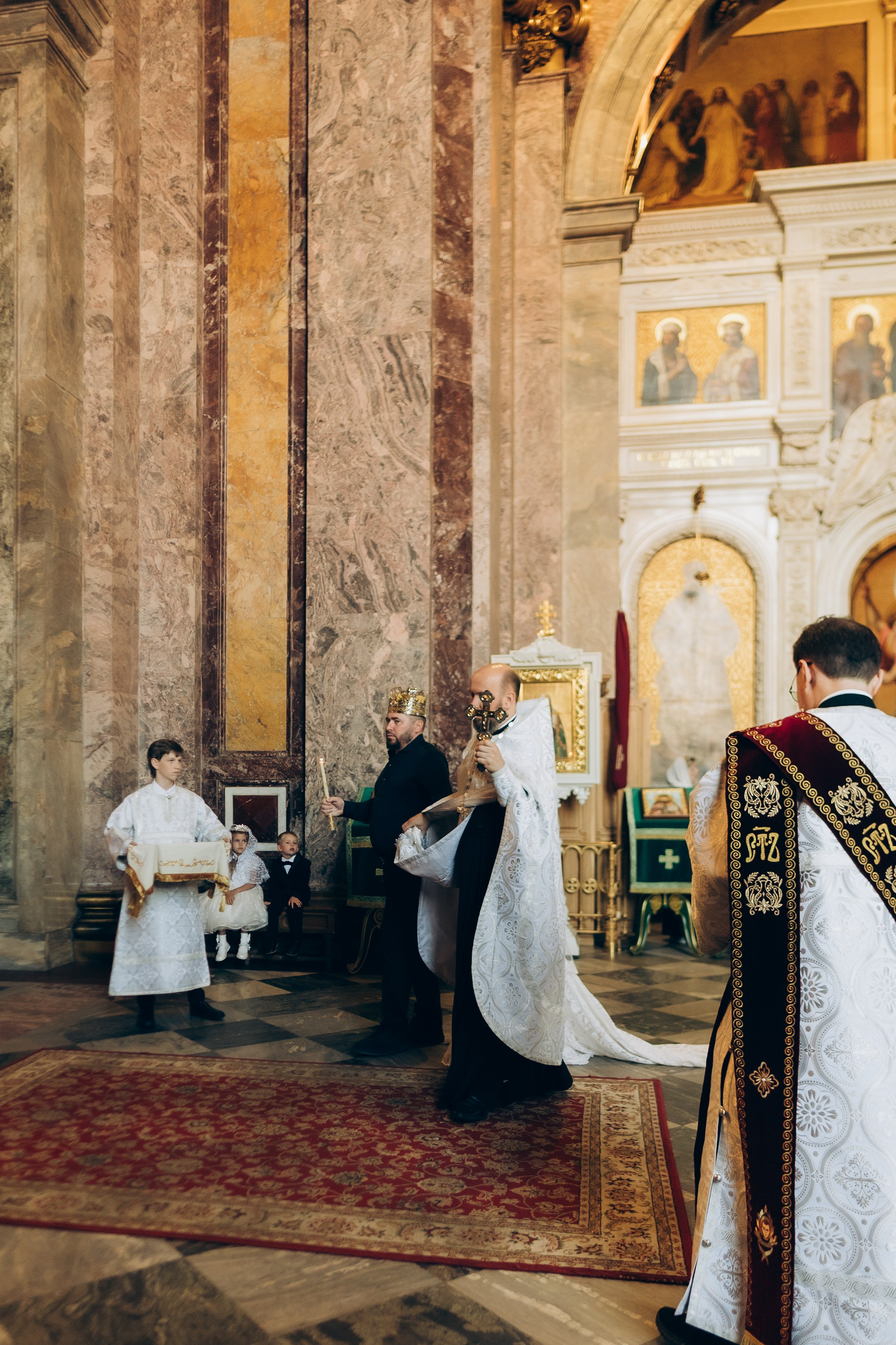 Венчание Исаакиевский. Фотограф ПИТЕР СПБ Надежда Баранова