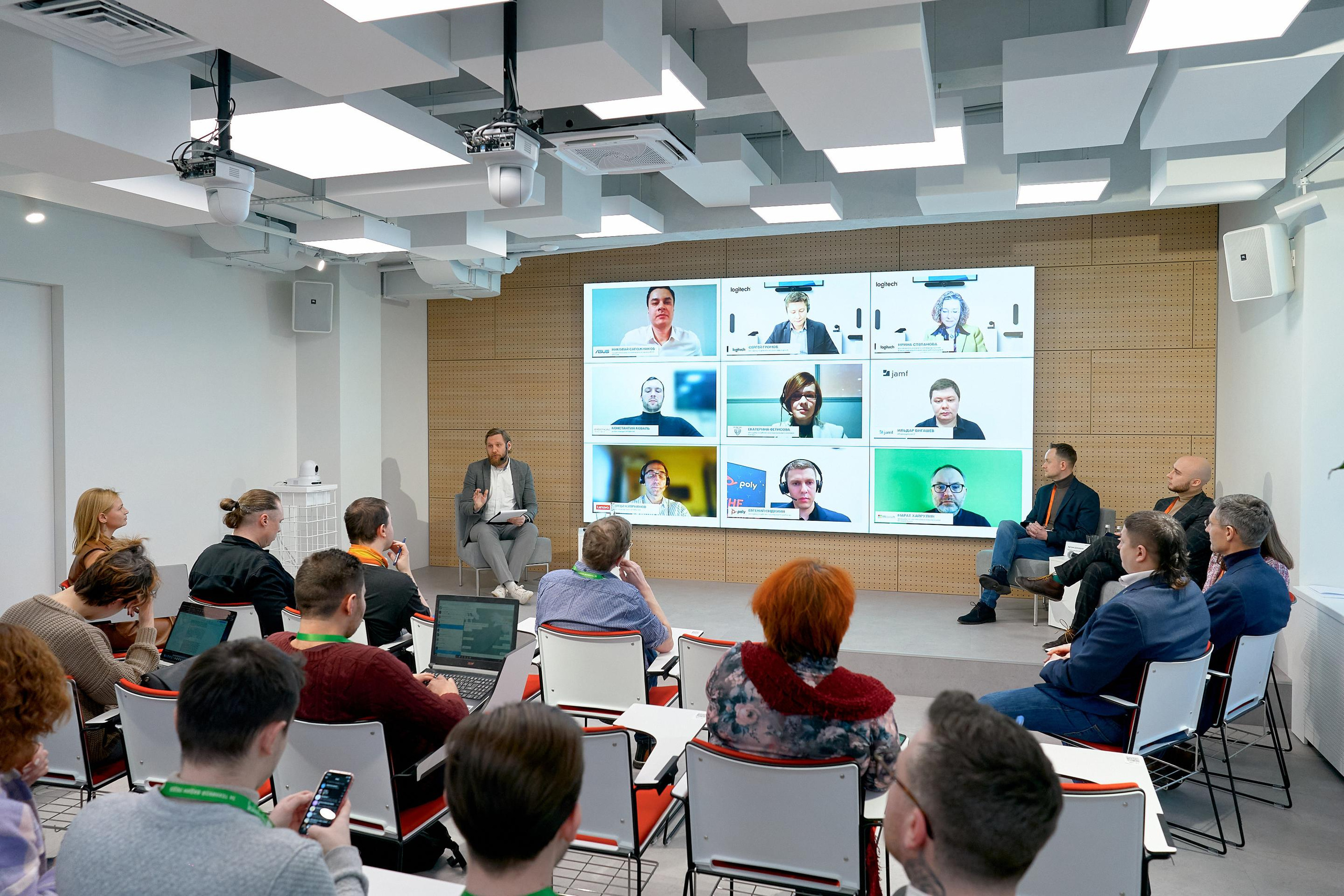 Цикл мероприятий в RESONANCE SPACE