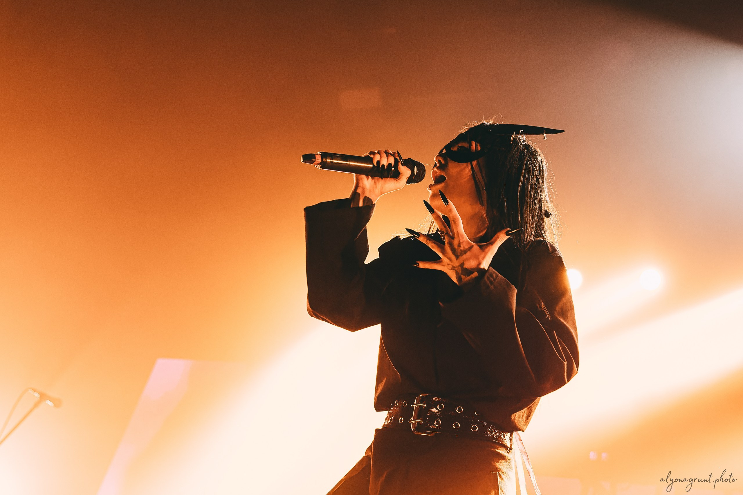 Пневмослон, фоторепортаж СПб, A2,17.10.2025. Алена Адрианова: фотограф в Санкт-Петербурге