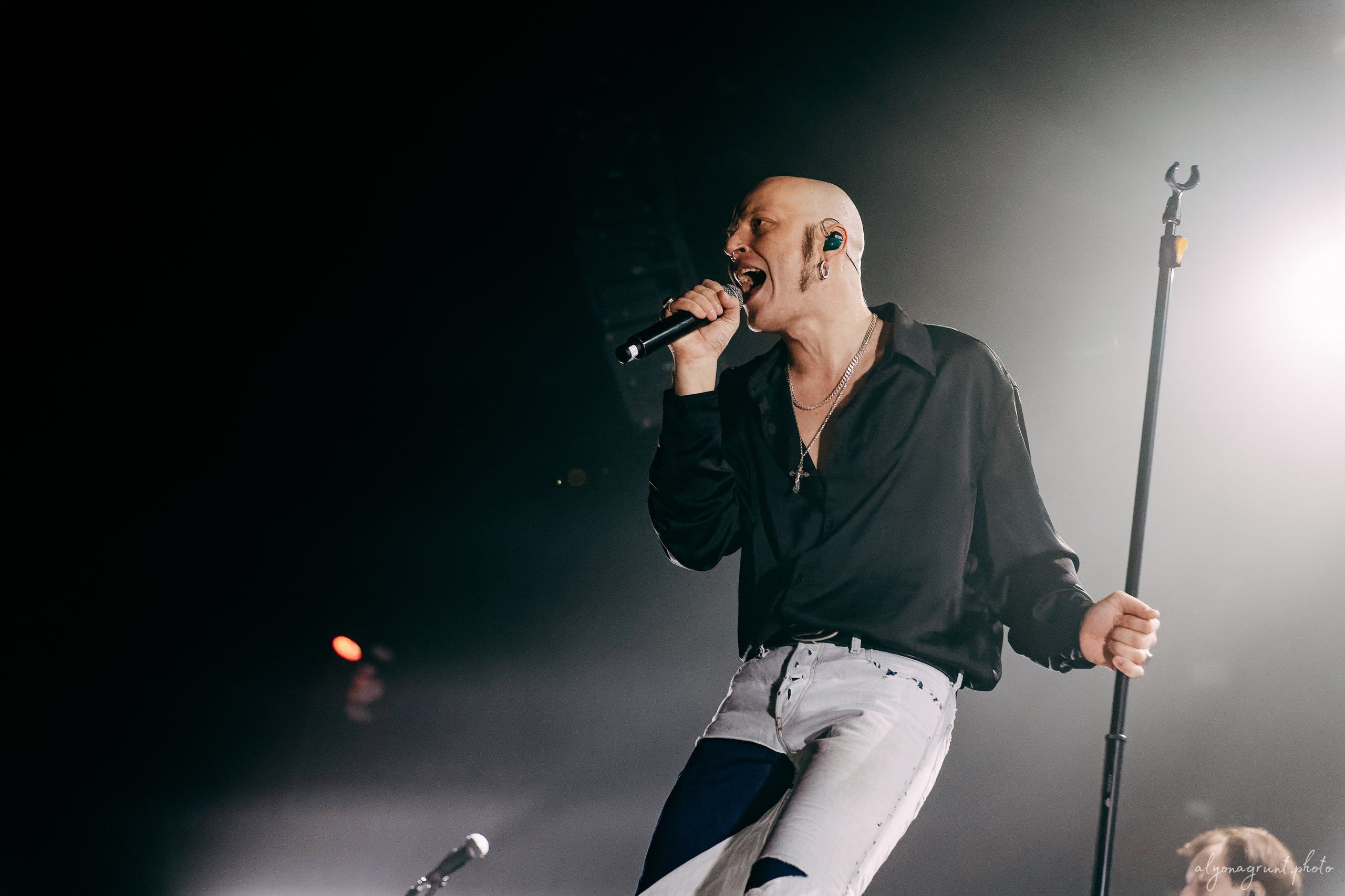 Ravanna, фоторепортаж, СПб, Aurora Concert Hall, 21.11.2025. Алена Адрианова: фотограф в Санкт-Петербурге