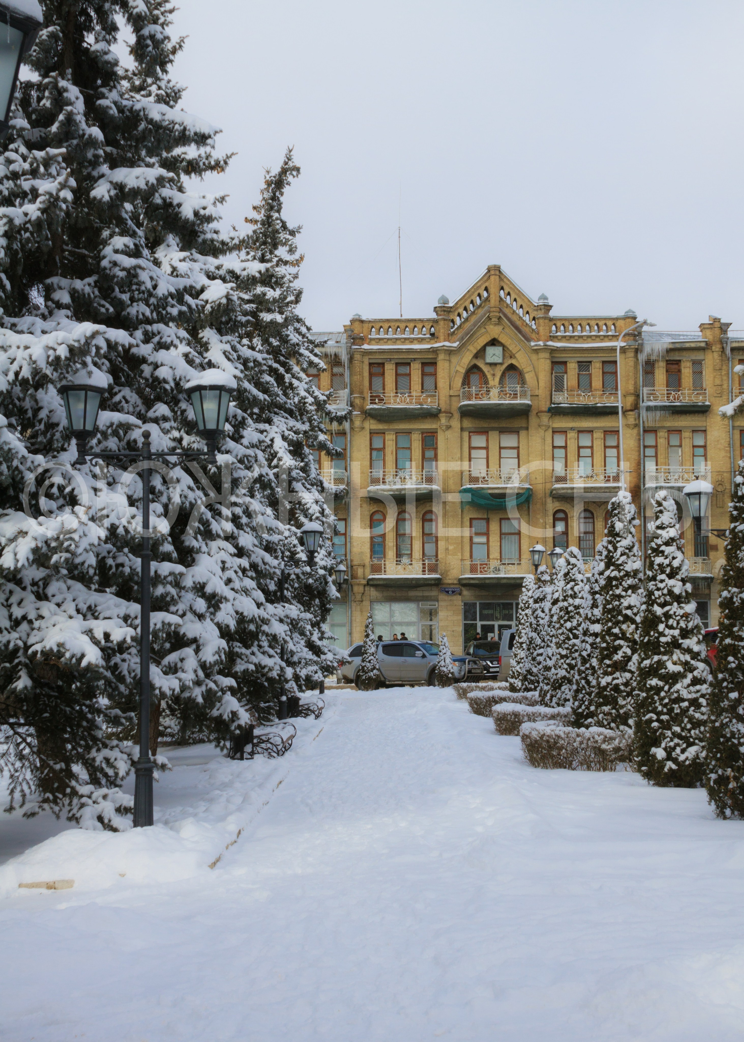 Здание бывшей гостиницы Эрмитаж в Пятигорск