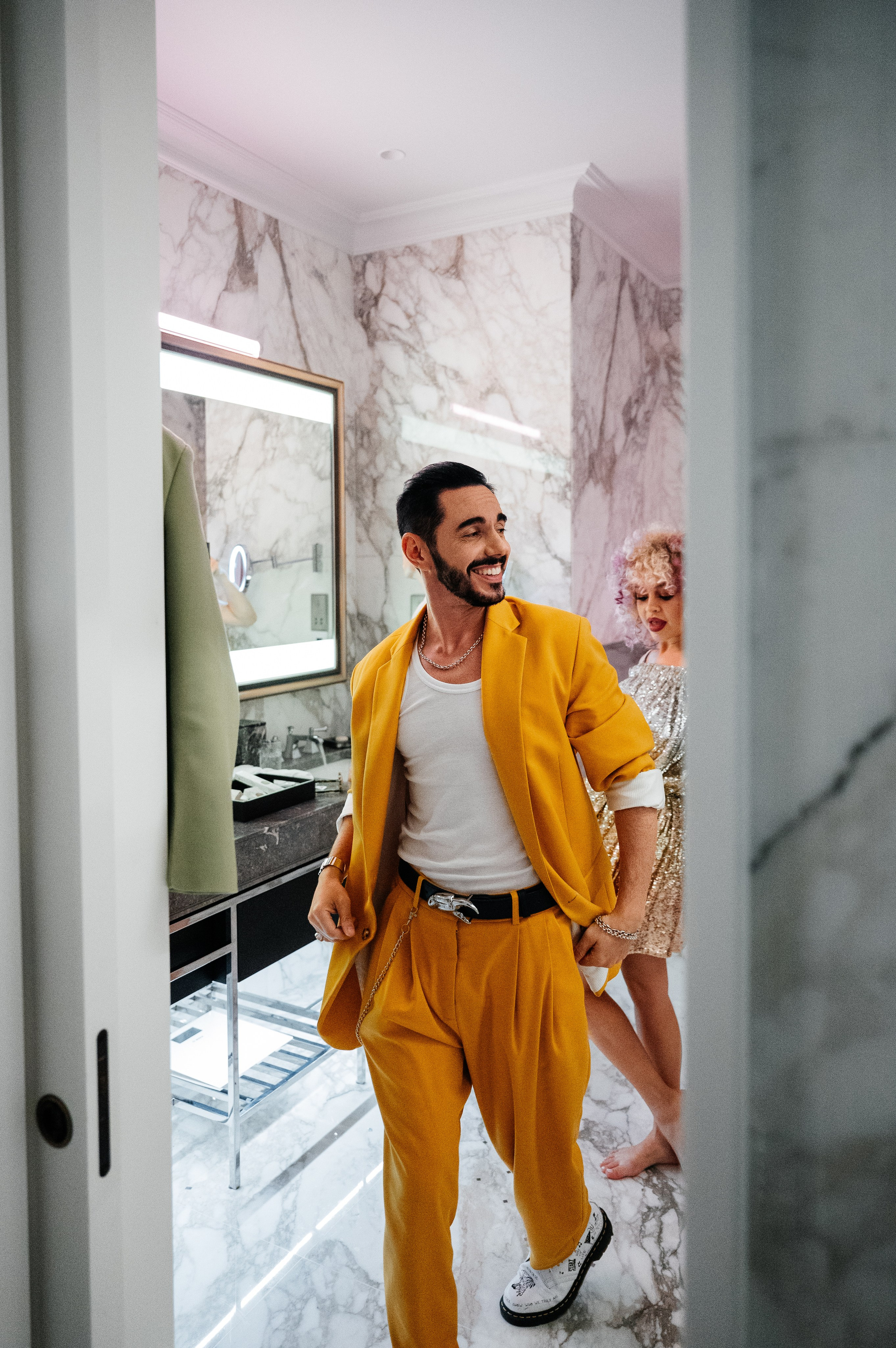 Тимур Родригез — Брюс Всемогущий. Wedding photographer in Moscow and around the world Andrey Medvednikov