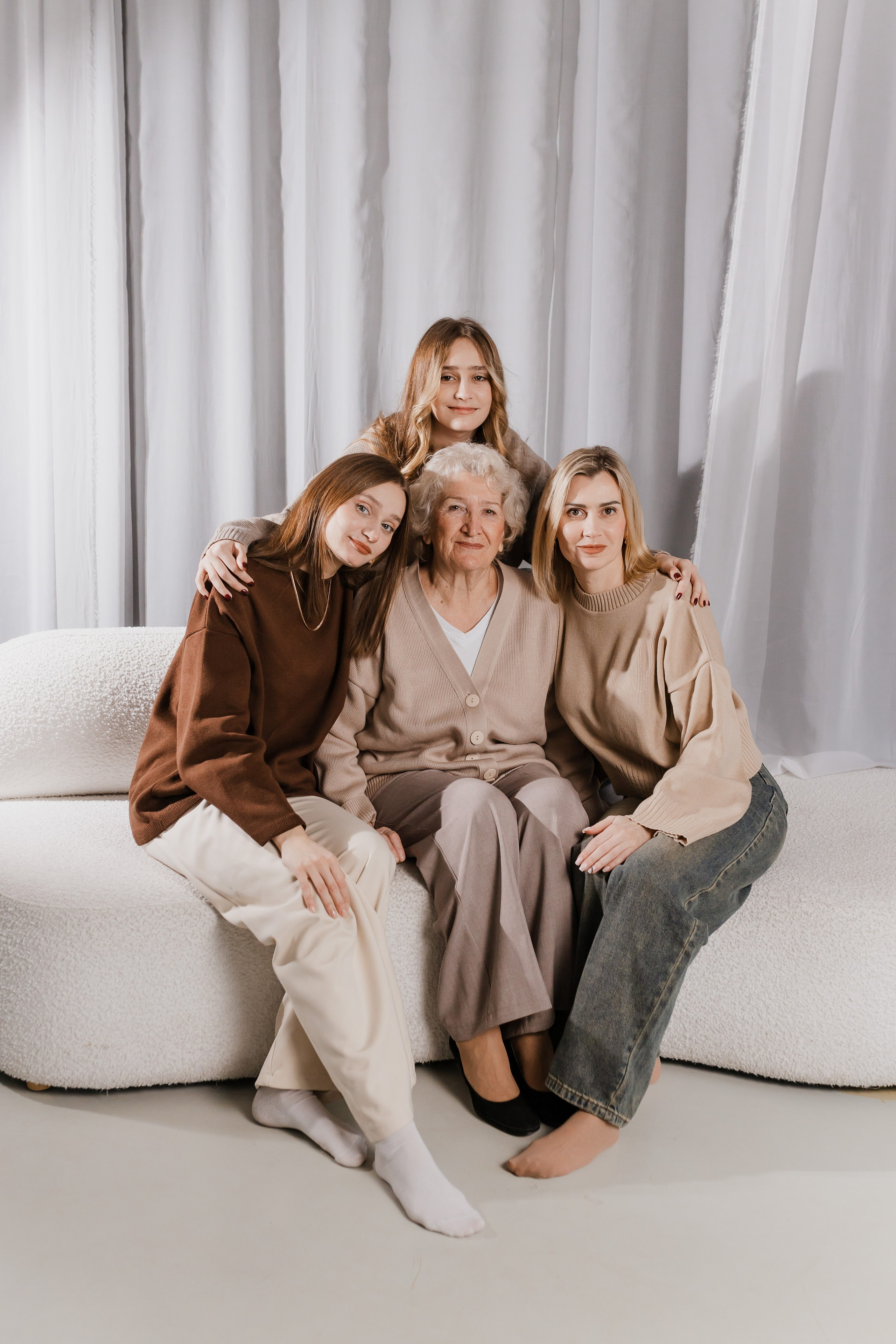 Любимая наша Бабушка). Семейный и детский фотограф в городе Подолск МО Крылова Ирина