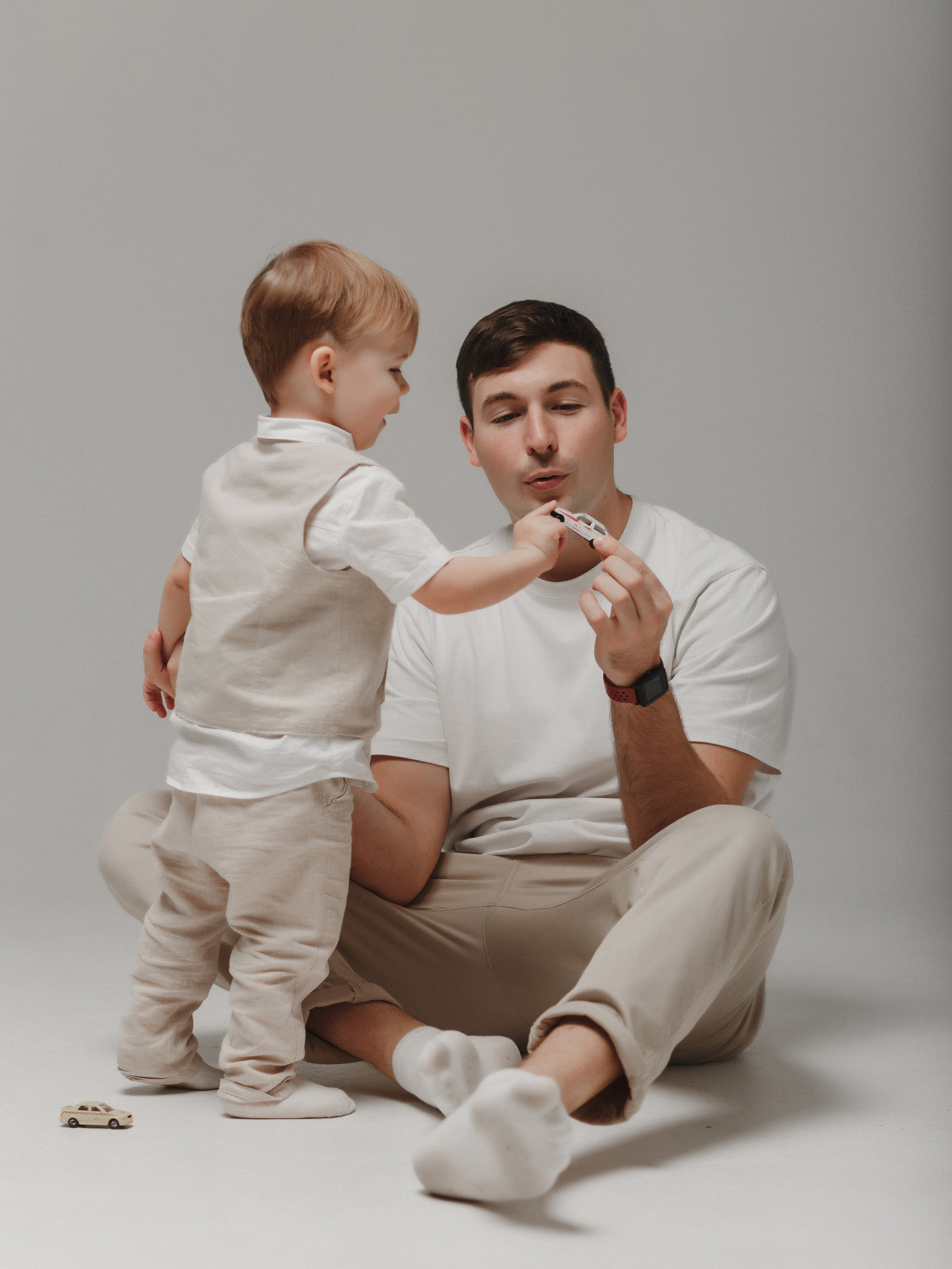 Вова, Катя и Илья в уникальной атмосфере фотостудии Таганрога. Свадебный и семейный фотограф в Таганроге Бакарюк Антон