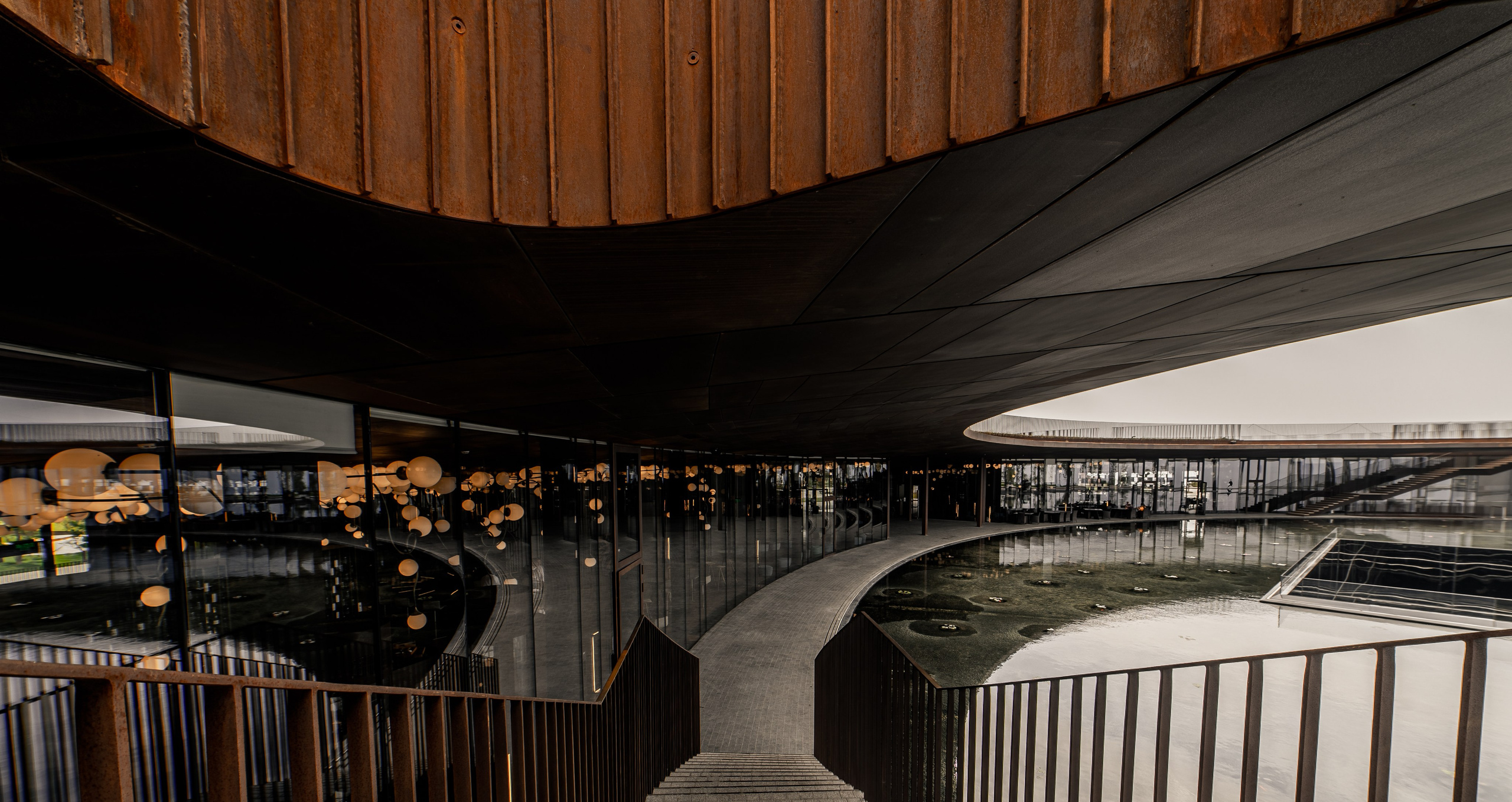 Interior real estate photography in Phuket — professional photos and videos. Yan Dolmatov — Photographer, Videographer, and Producer in Phuket