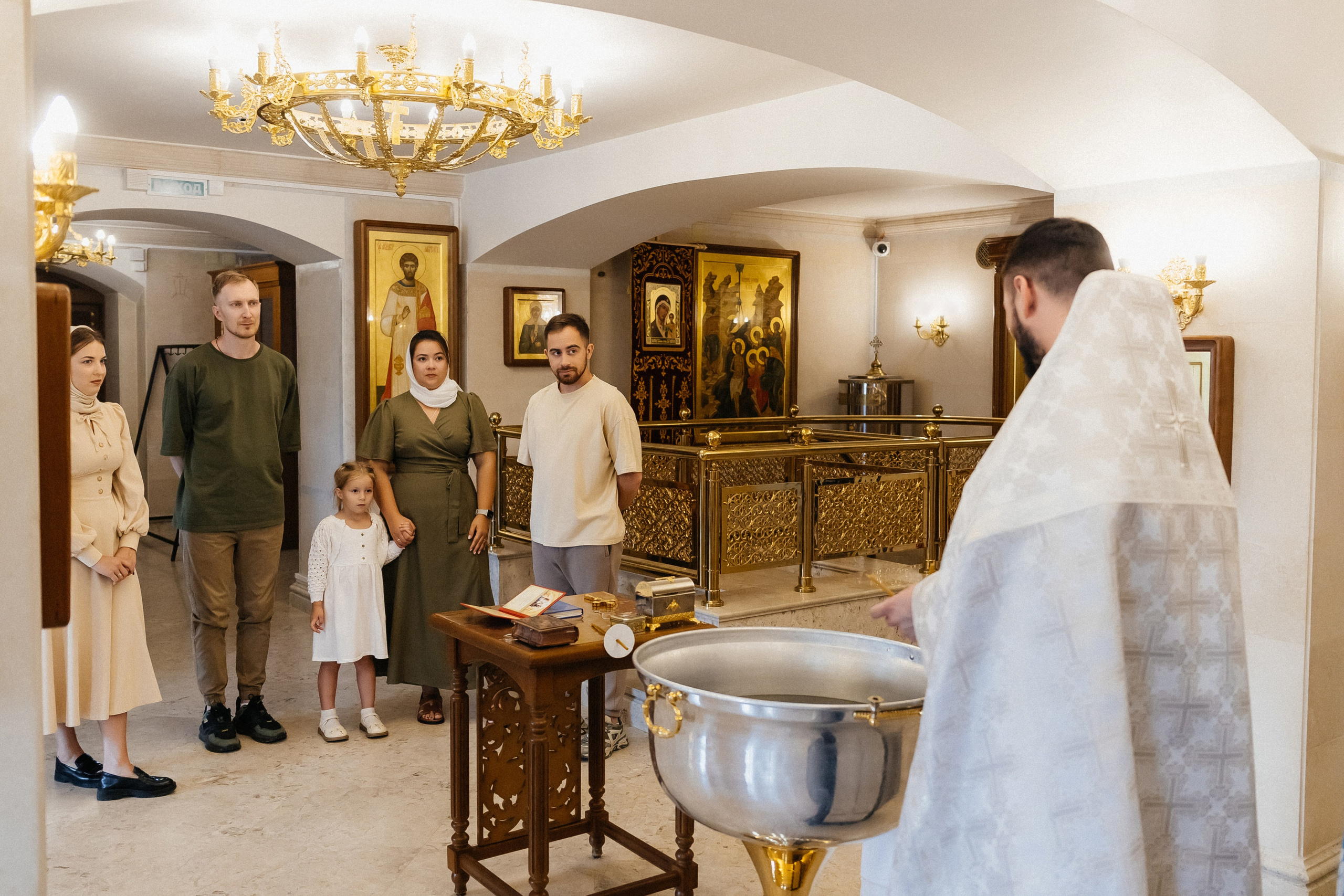 Крещение Алисы. Фотограф Кемерово | Сергей