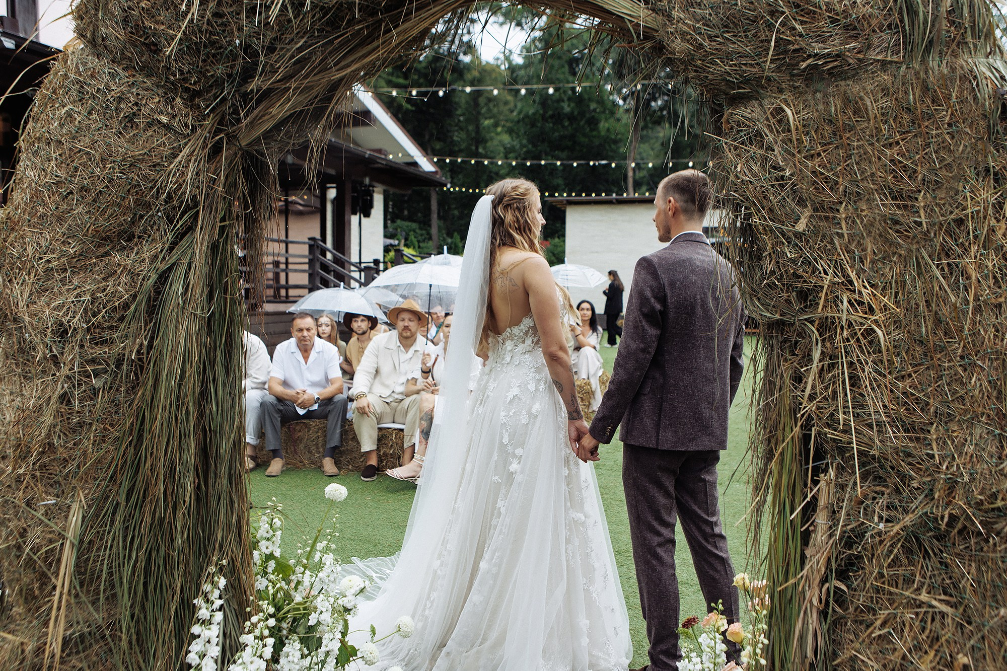 Костя и Даша 1.08.25. Свадебный фотограф Владивосток Алина Гевондова