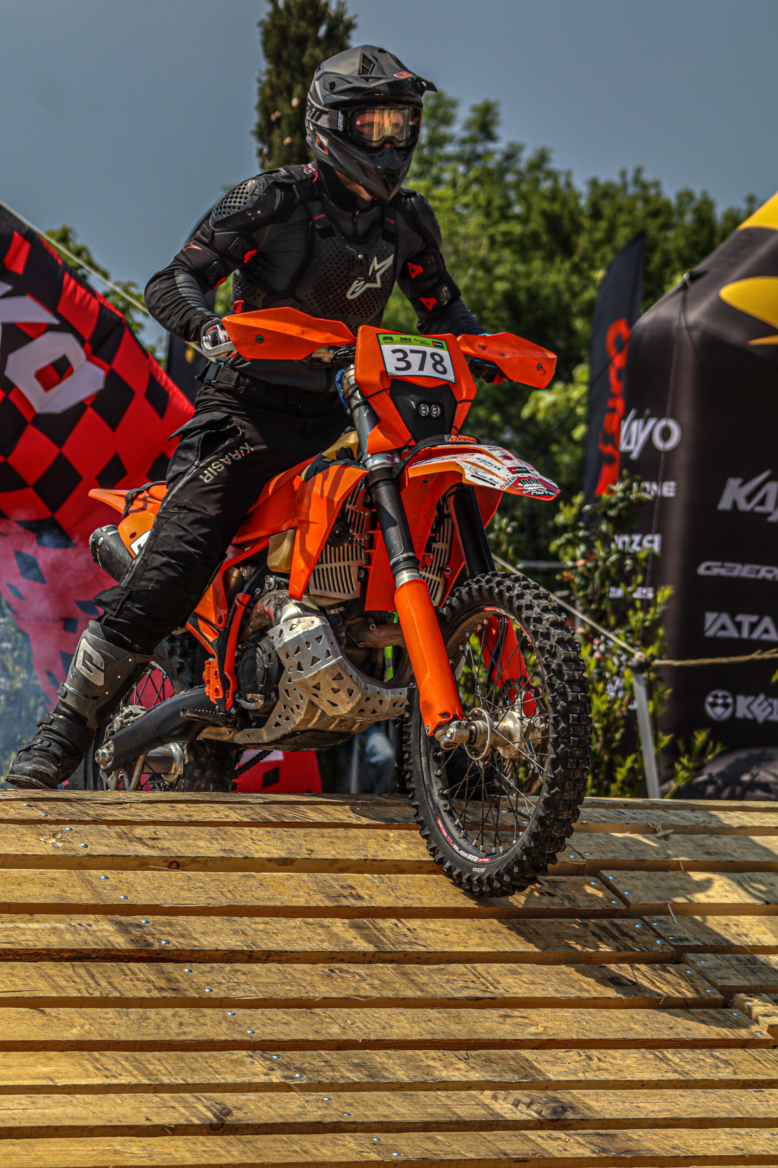 Enduro. Ivaladimirovna1995.wfolio.pro