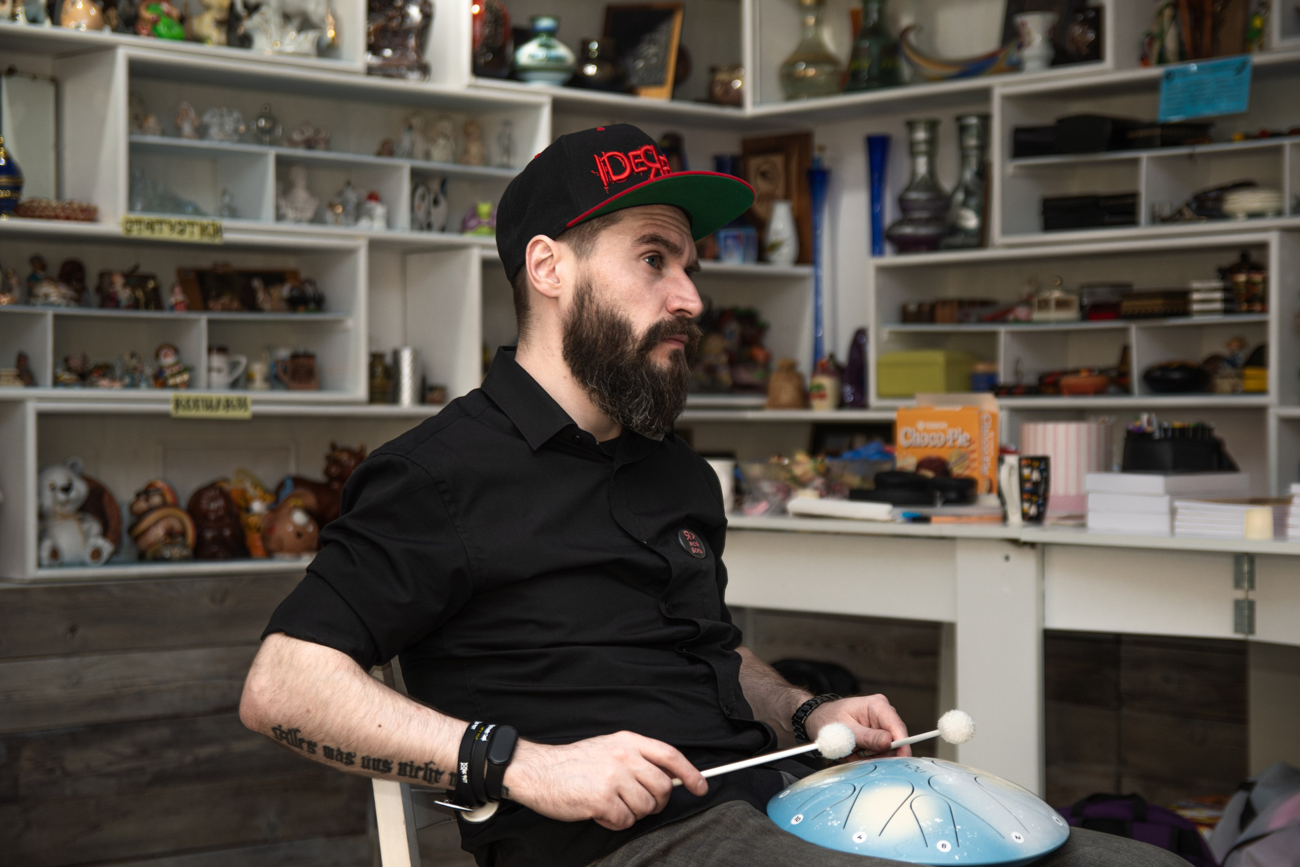 Творческий вечер автофикшн-книги Оли Черных «Абдоминально». Репортажный фотограф в Москве Legiodot