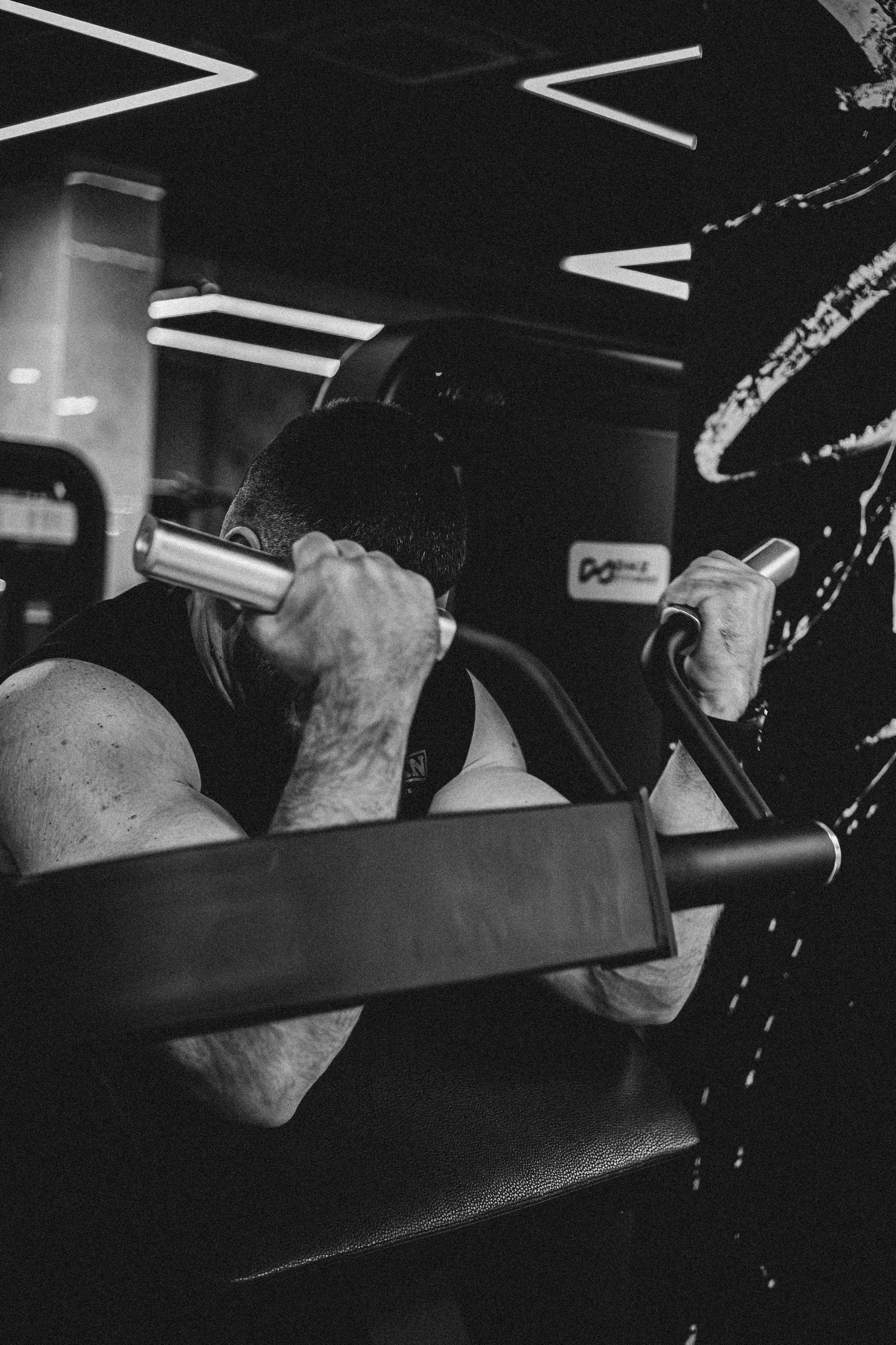 Контент-съемка для спортзала «IRONMAN». Коммерческий и Портретный Фотограф Симферополь Крым Максим Махо