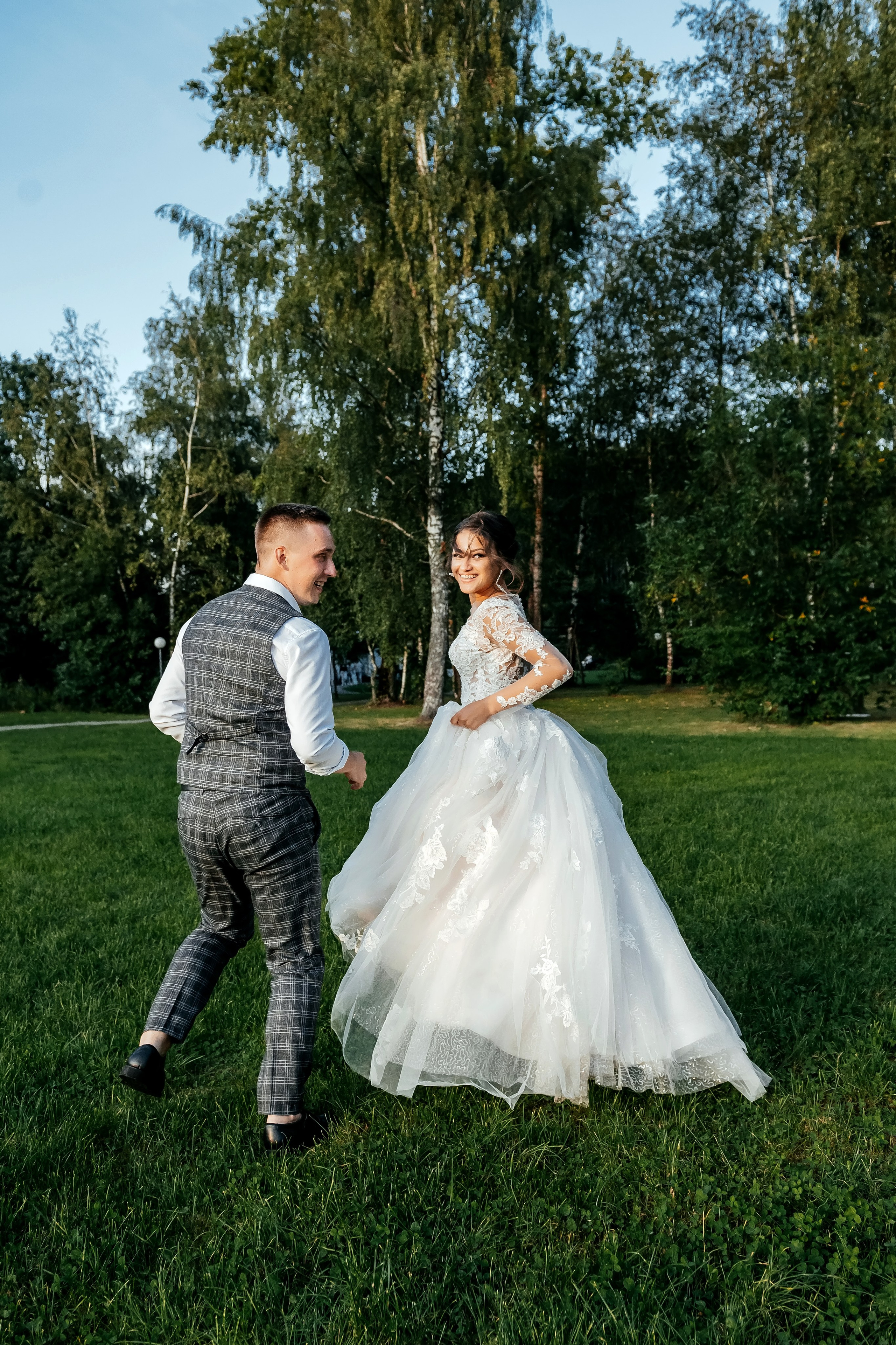 Медвежьи озера и любовь. Свадебная фотоистория. Свадебный и семейный фотограф Виктория Носачёва. Щелково, Москва и МО