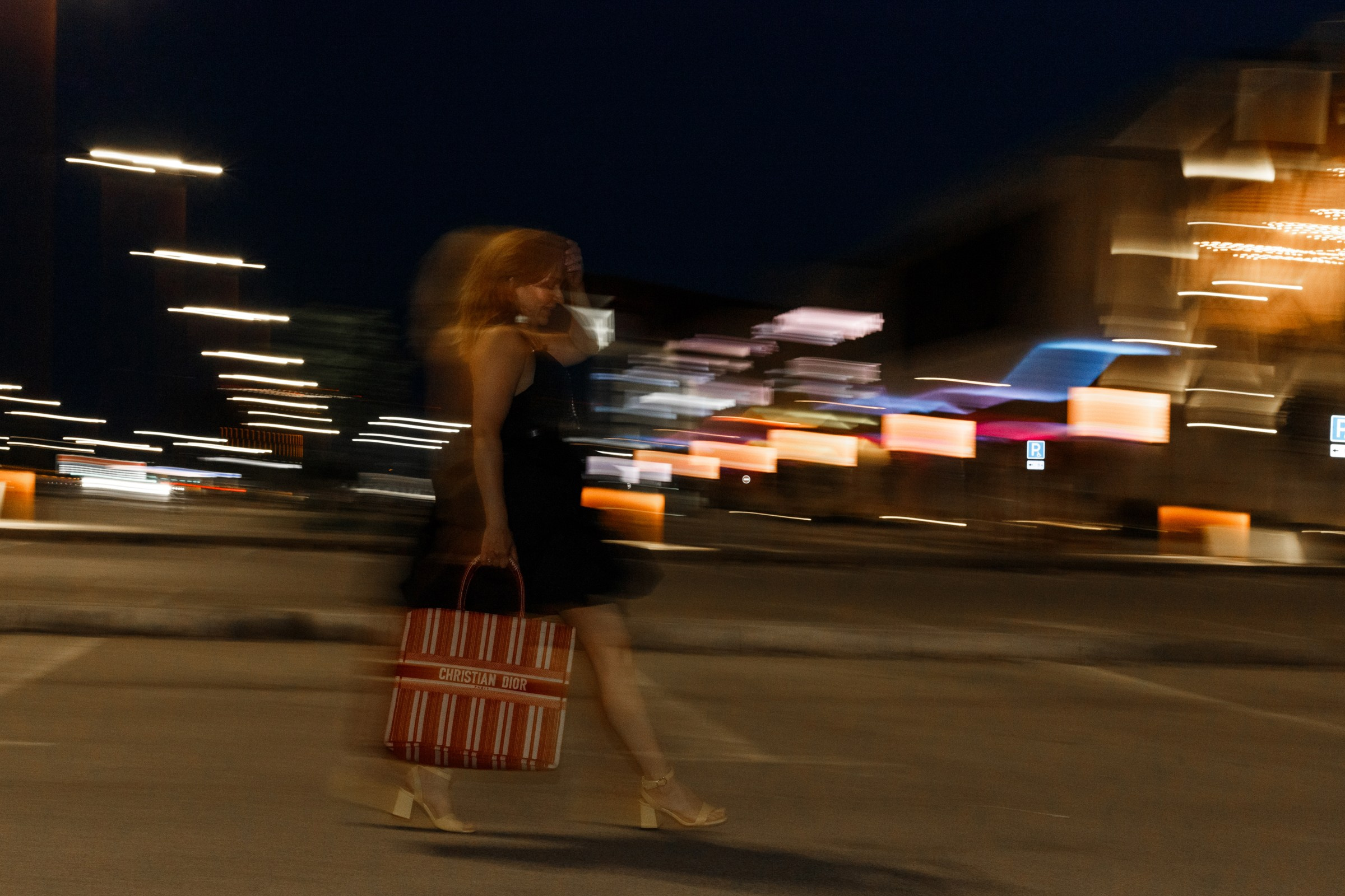 Ночная серия. Вспышка. Наталья. Евгения. Июнь 2025. Фотограф Пермь. Свадьбы. Семья и дети, школа, д. сад. Фотокниги