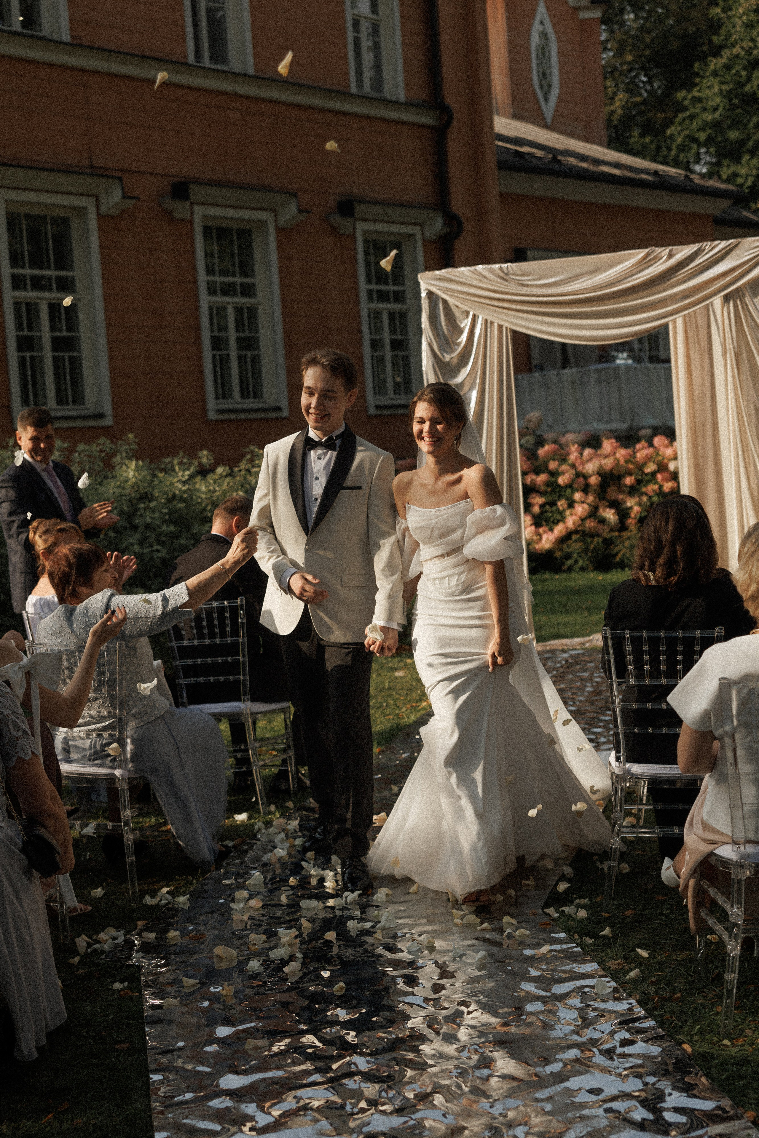 V & A. Свадебный и event-фотограф Иван Волнухин