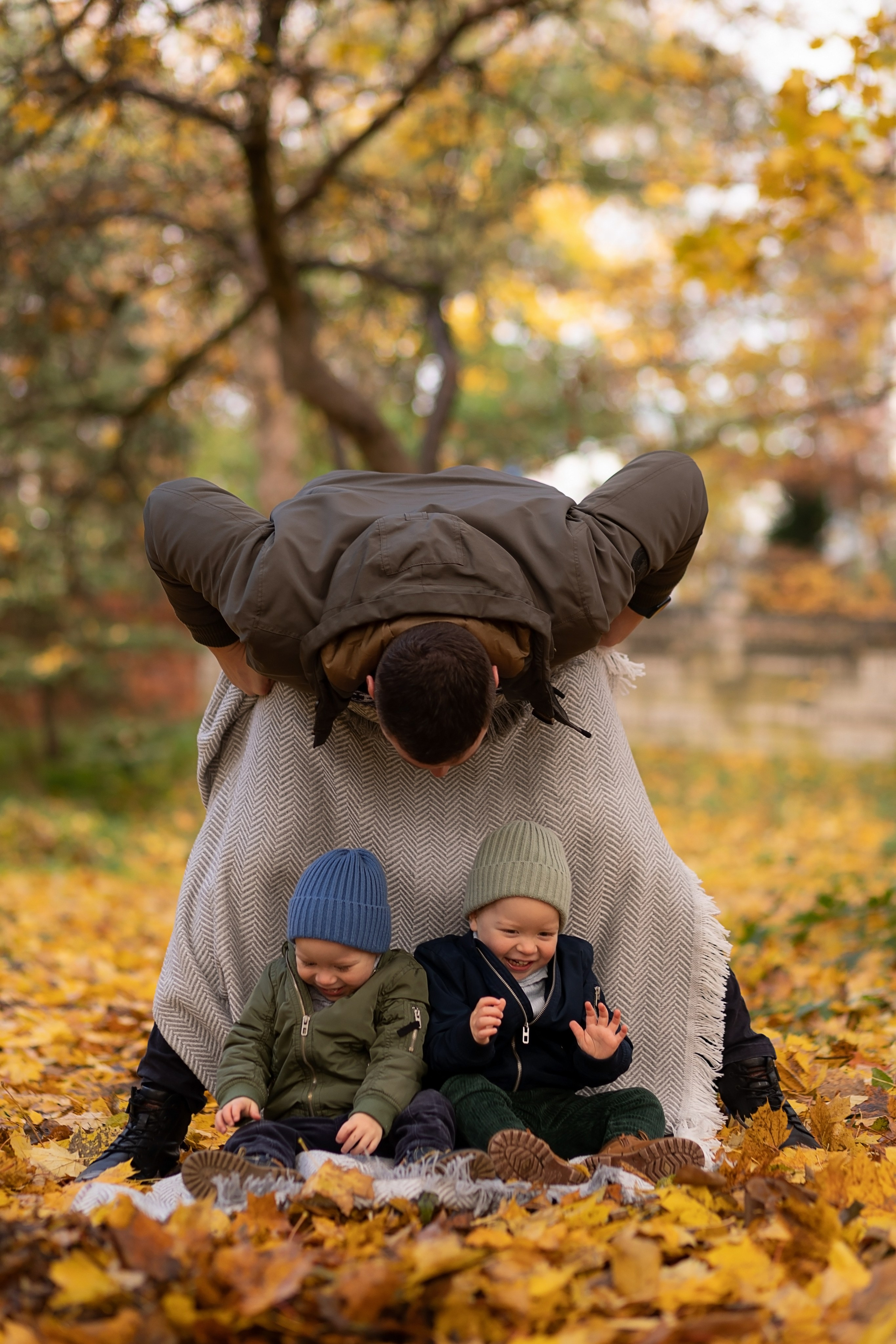 Дима, Настя, Даня, Тема. Главная